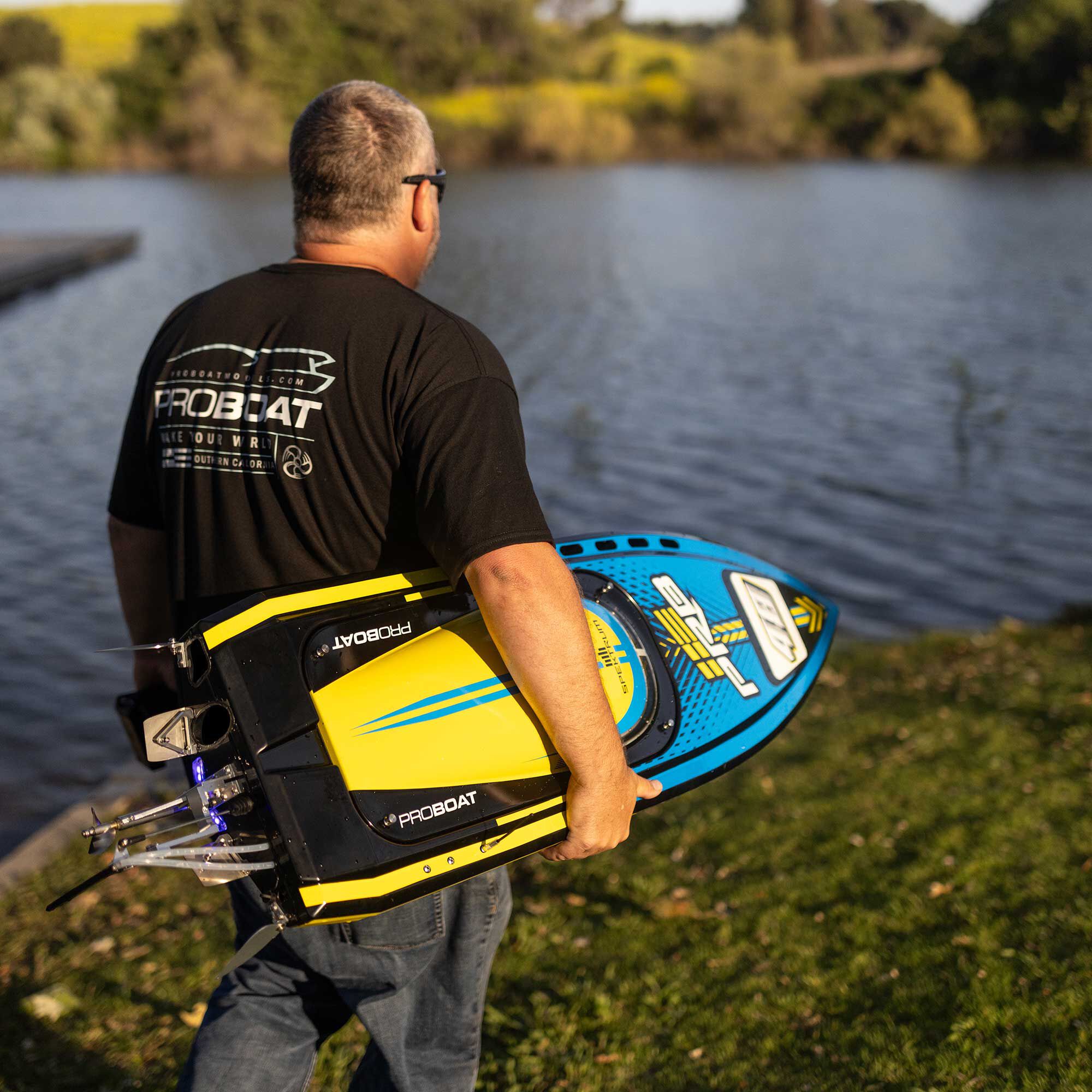 Pro Boat Super Sonicwake 48" 8S Self-Righting Brushless Deep-V RTR