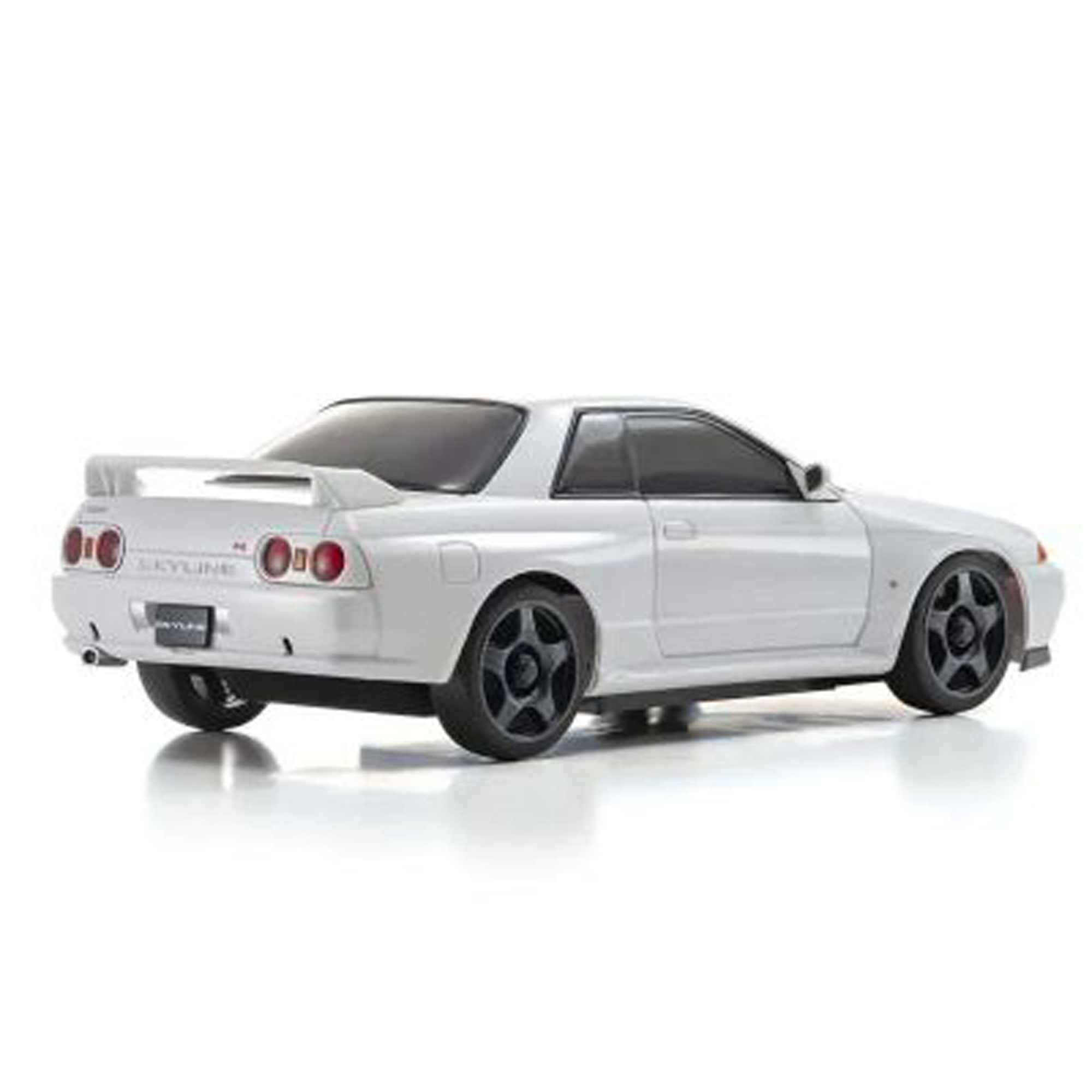 Kyosho 1/28 Nissan Skyline GT-R Nismo (R32) MINI-Z AWD RTR, White