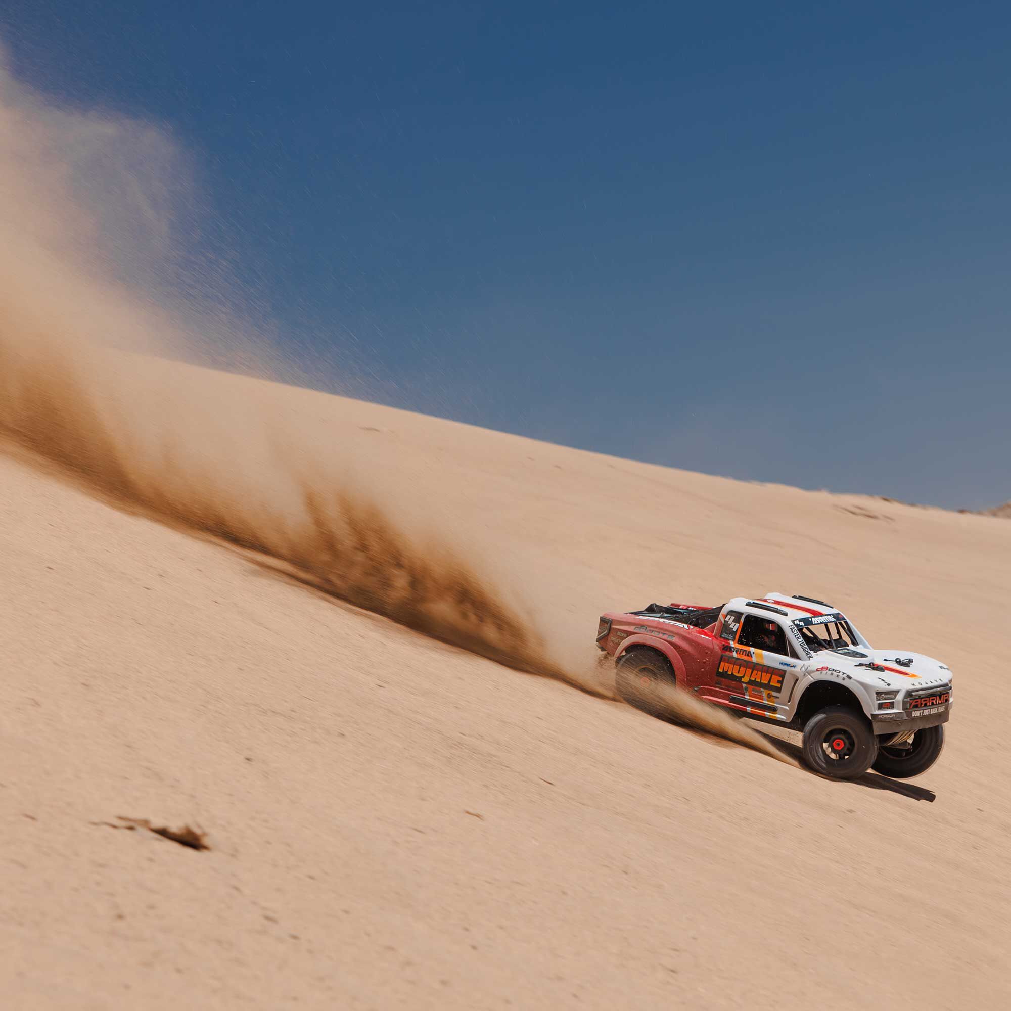 ARRMA 1/8 MOJAVE 4S 4X4 RTR Brushless Desert Truck, White/Red