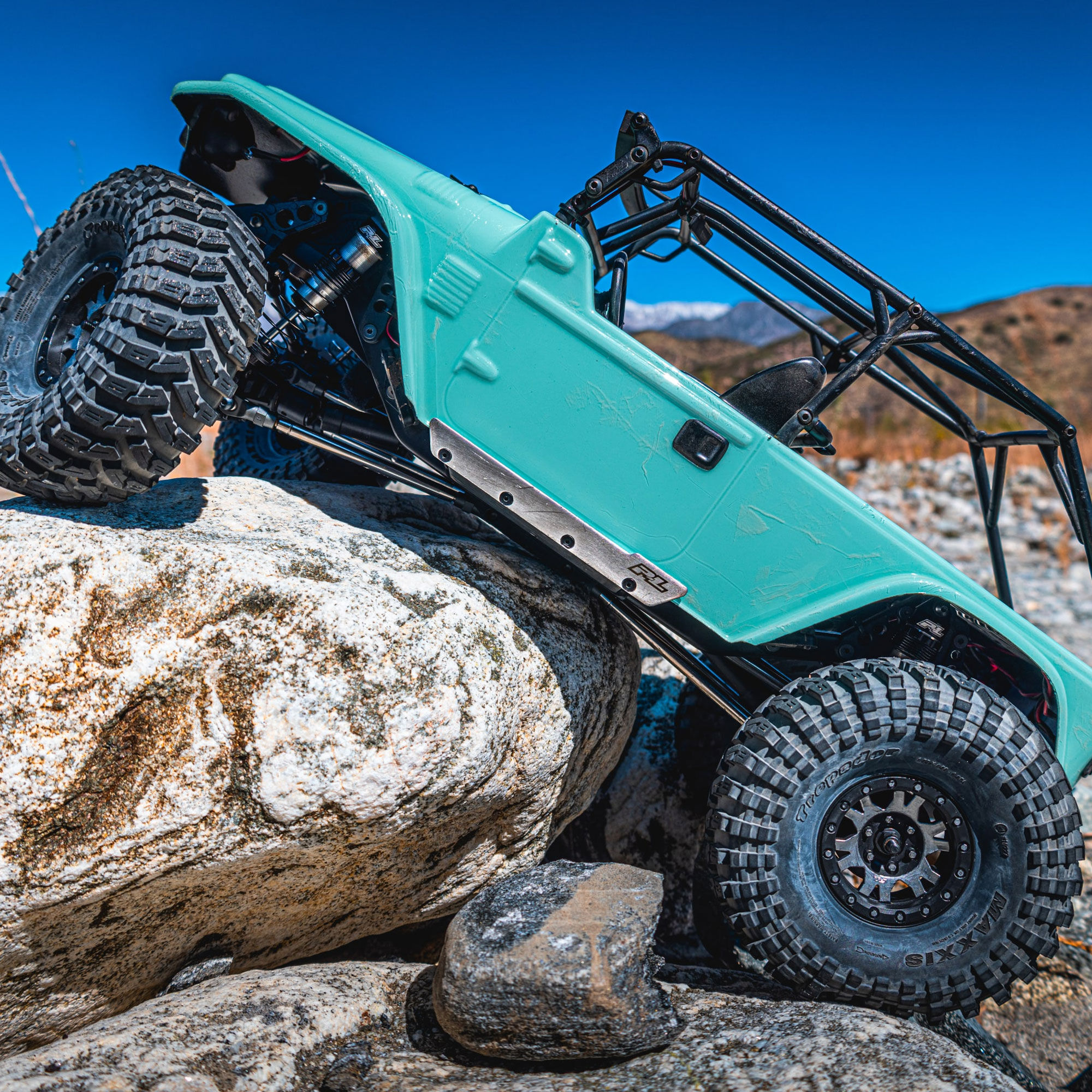 Pro-Line Racing 1/10 Universal Body Capture Rock Sliders for Most Crawlers