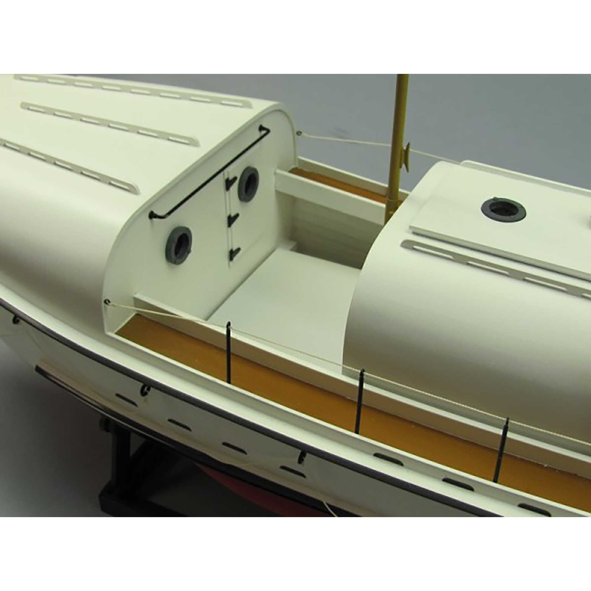 Dumas Products, Inc. 1/16 USCG 36500 36' Motor Lifeboat Kit, 27"