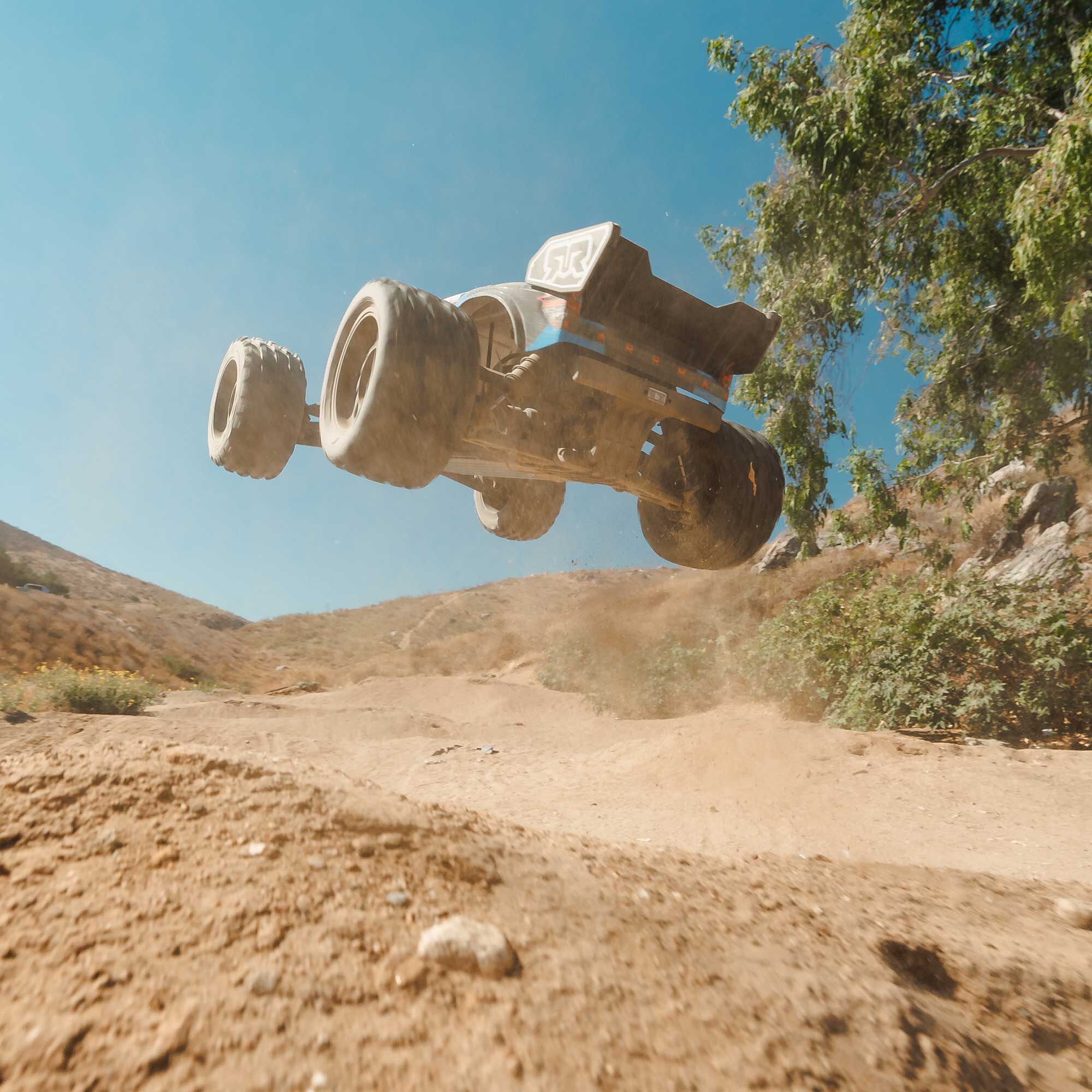 ARRMA 1/10 VORTEKS 2WD RTR Brushed Stadium Truck, Blue