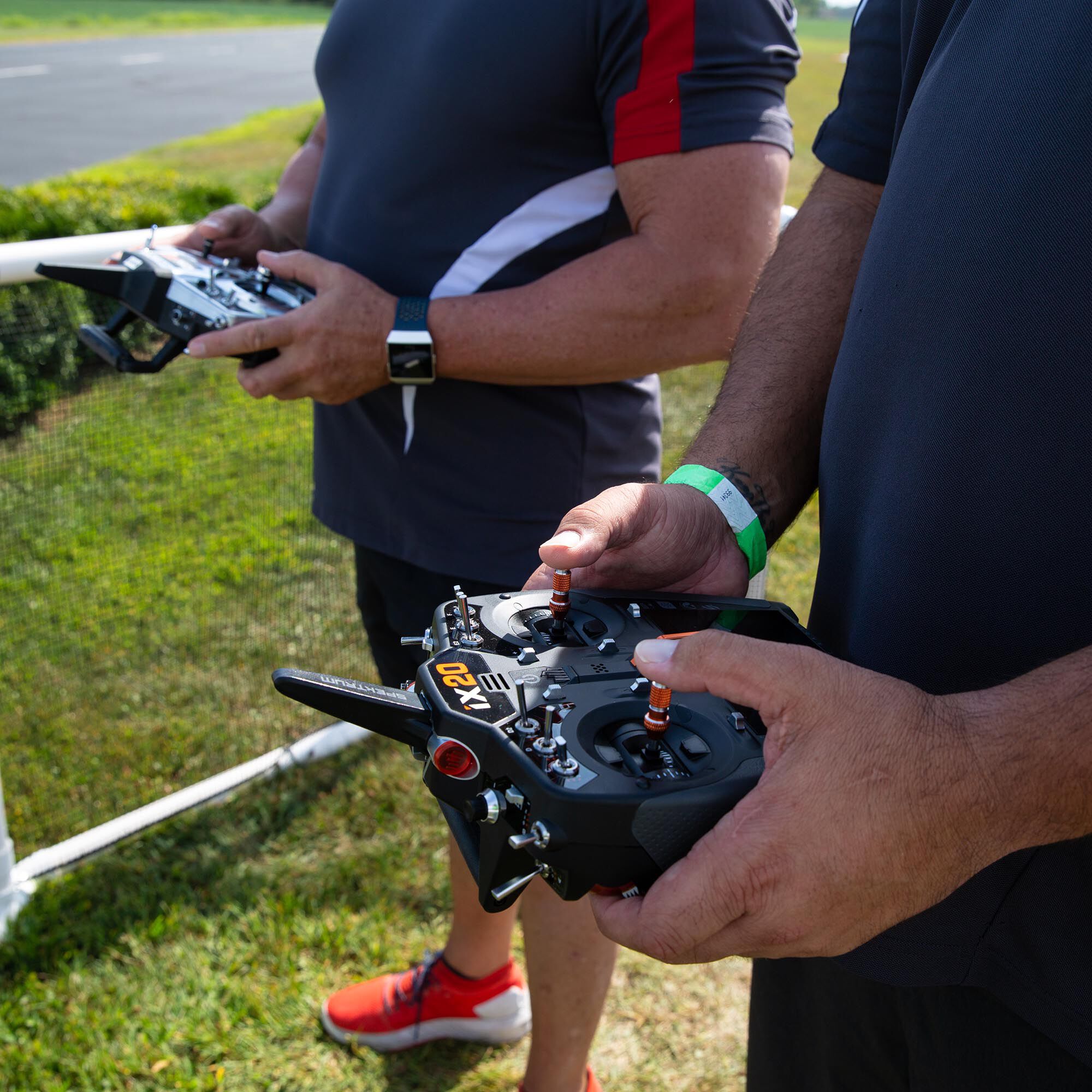 Spektrum iX20 20-Channel DSMX Transmitter Only