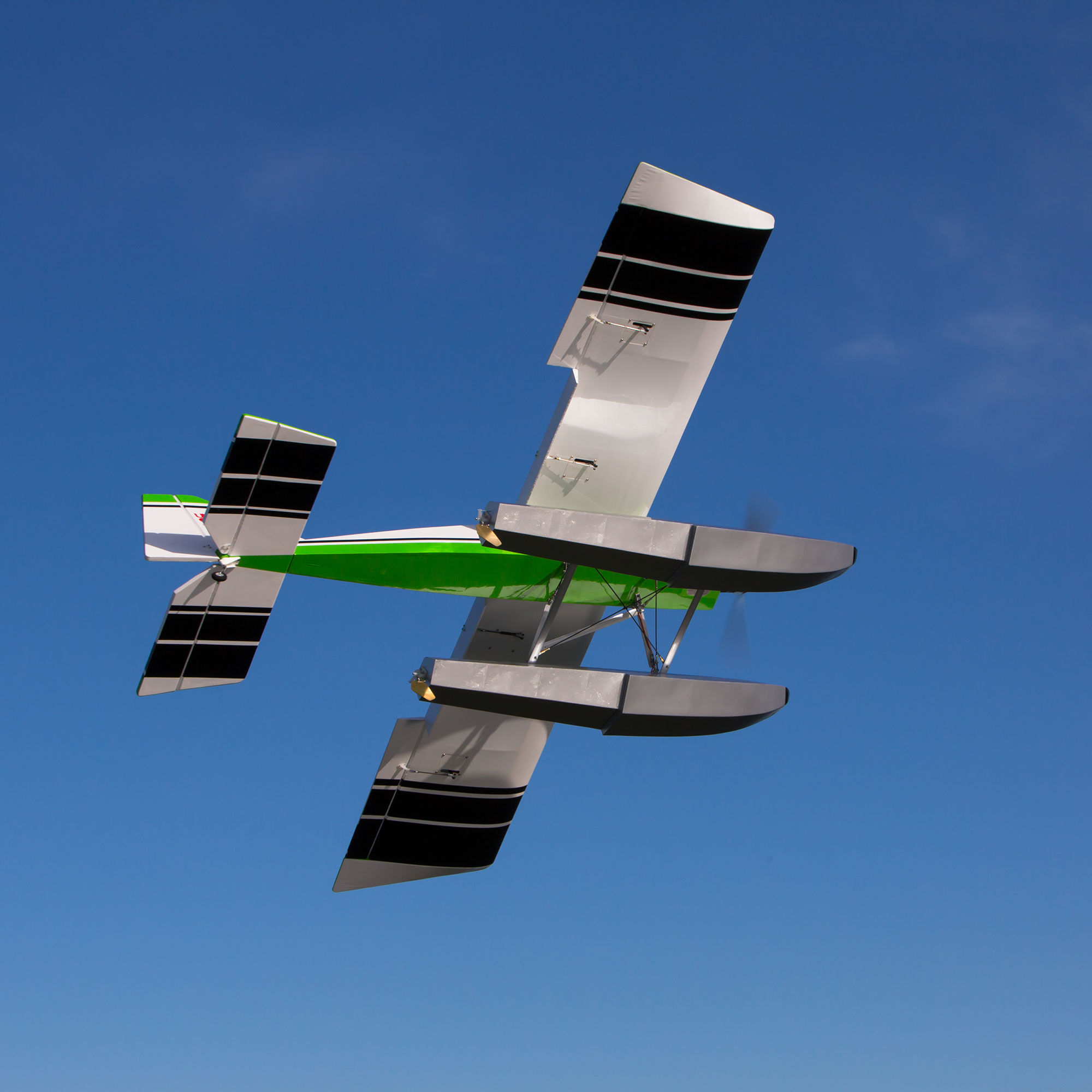 Hangar 9 Ultra Stick 30cc ARF, 81"