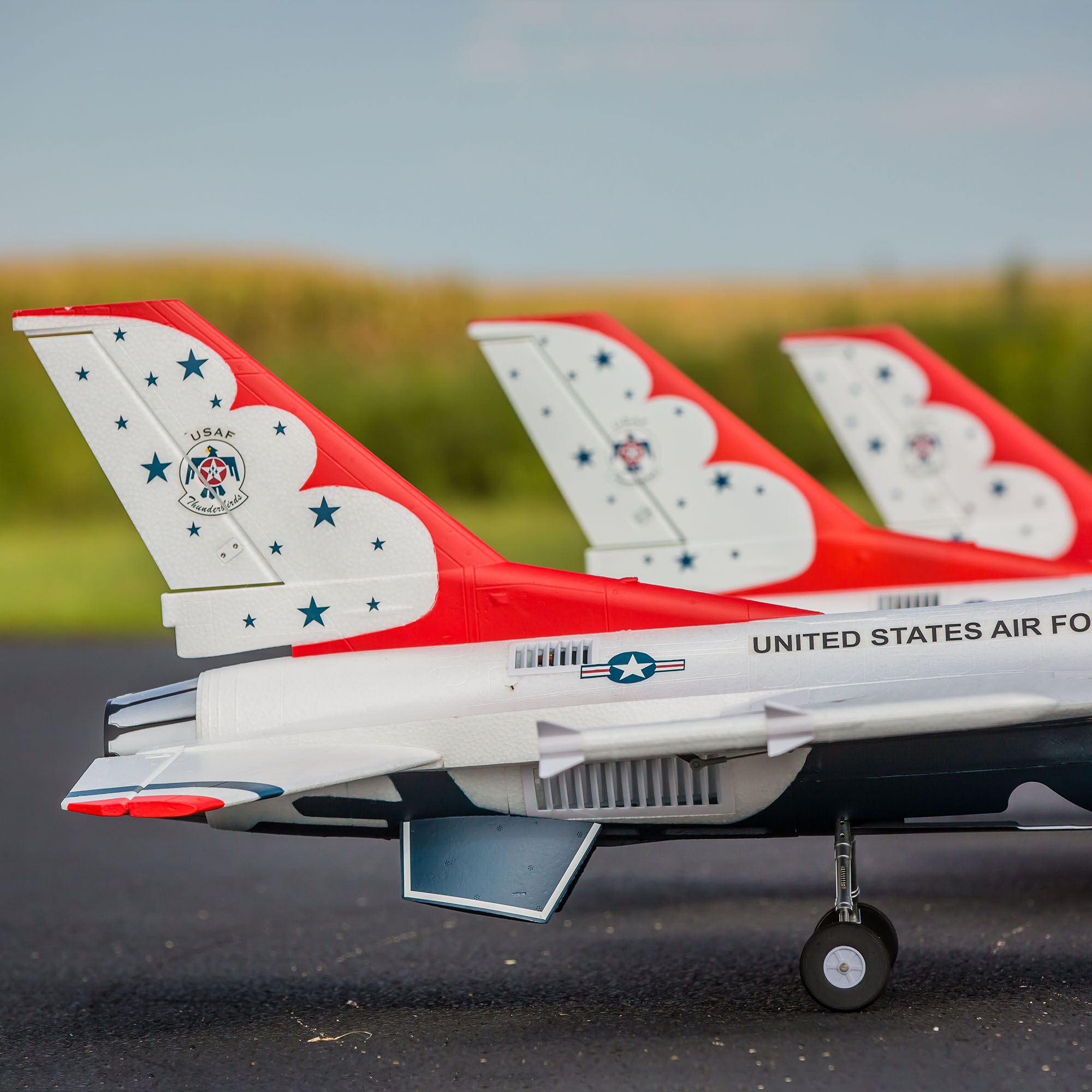 E-flite F-16 Thunderbirds 70mm EDF Jet BNF Basic with AS3X and SAFE Select