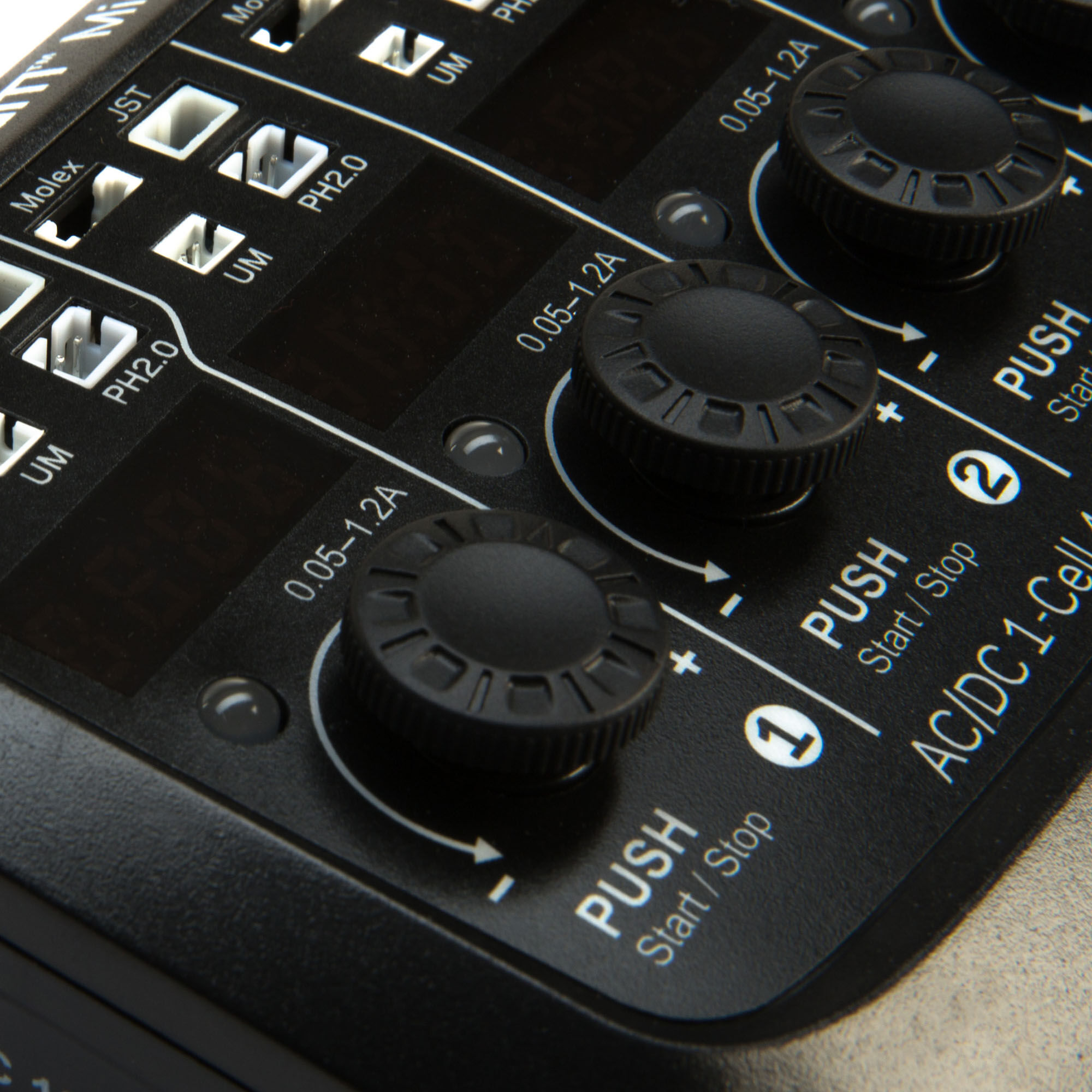 Spektrum S44 Micro 4-port AC/DC 1S LiPo Charger