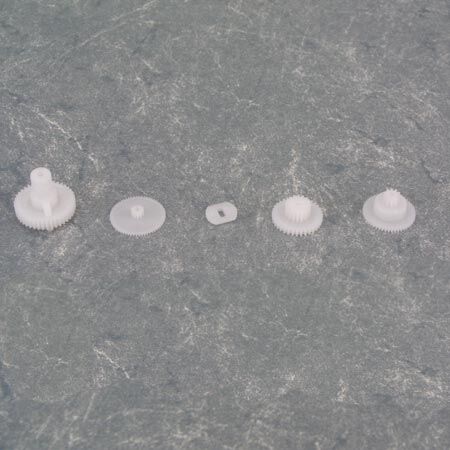 Hitec RCD Inc. Servo Gear Set: HS-422, 425