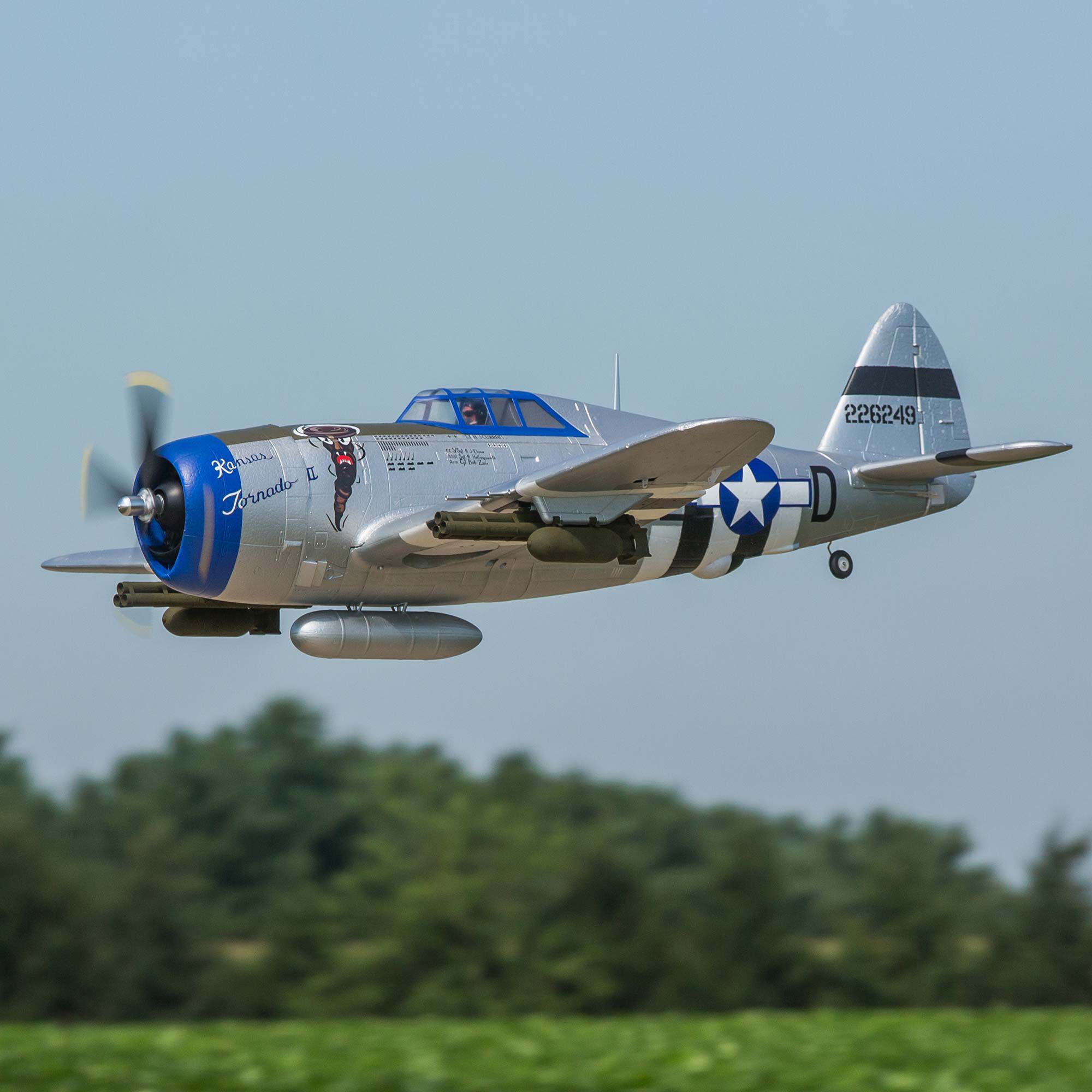E-flite P-47 Razorback 1.2m PNP