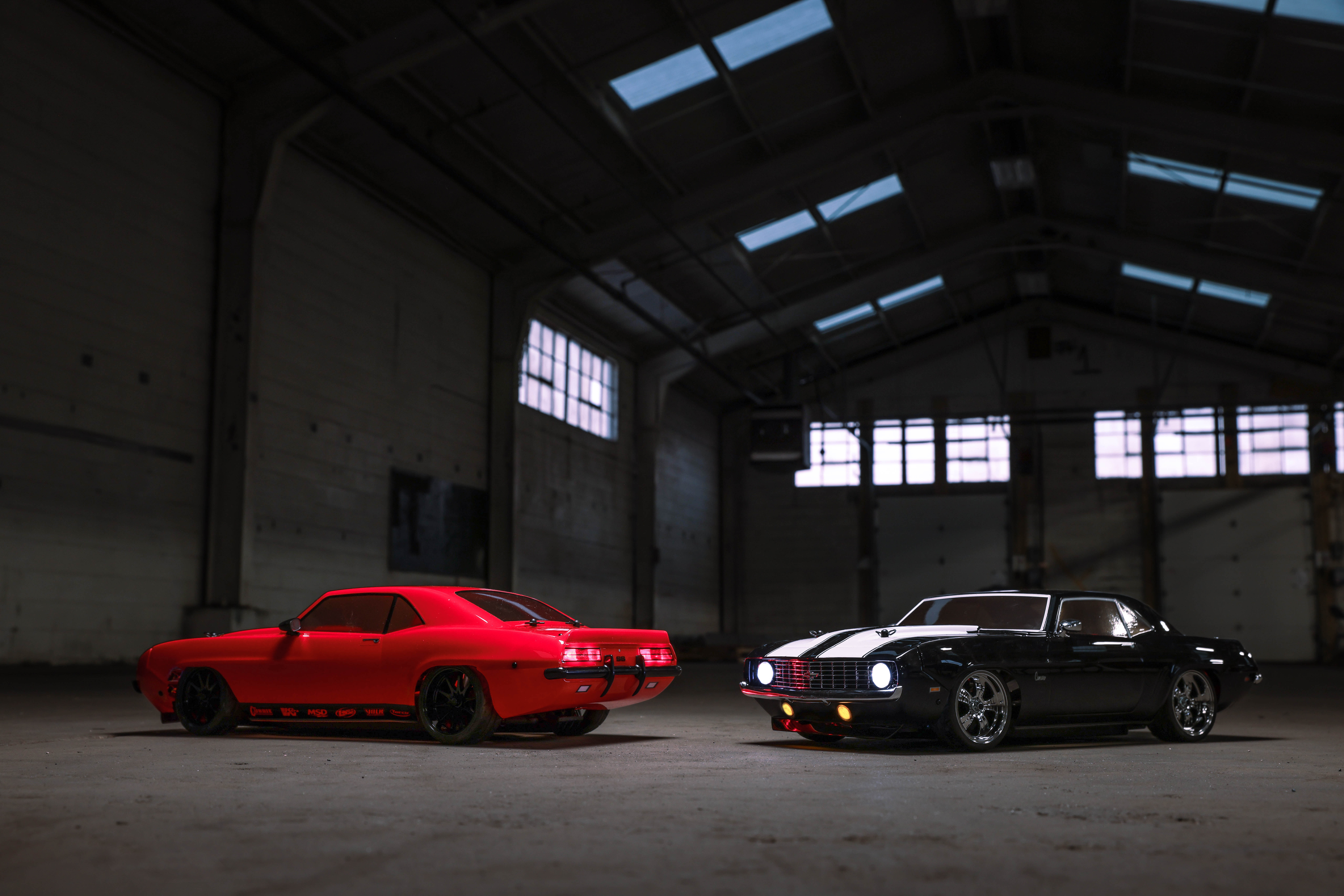 Losi 1/10 Chevy Camaro V100 2S AWD RTR Brushed