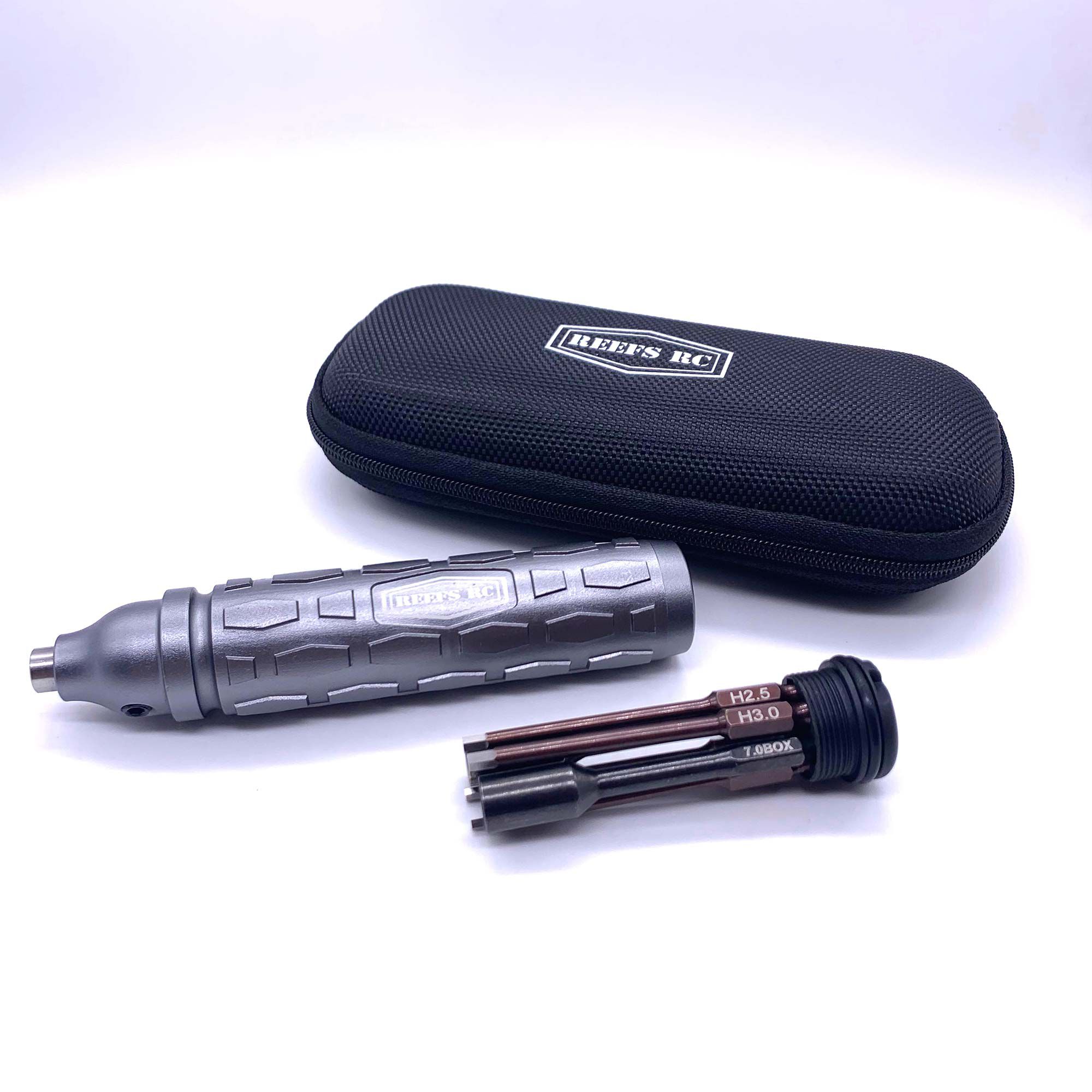 REEFS RC MultiTool Handle with Carrying Case (6)