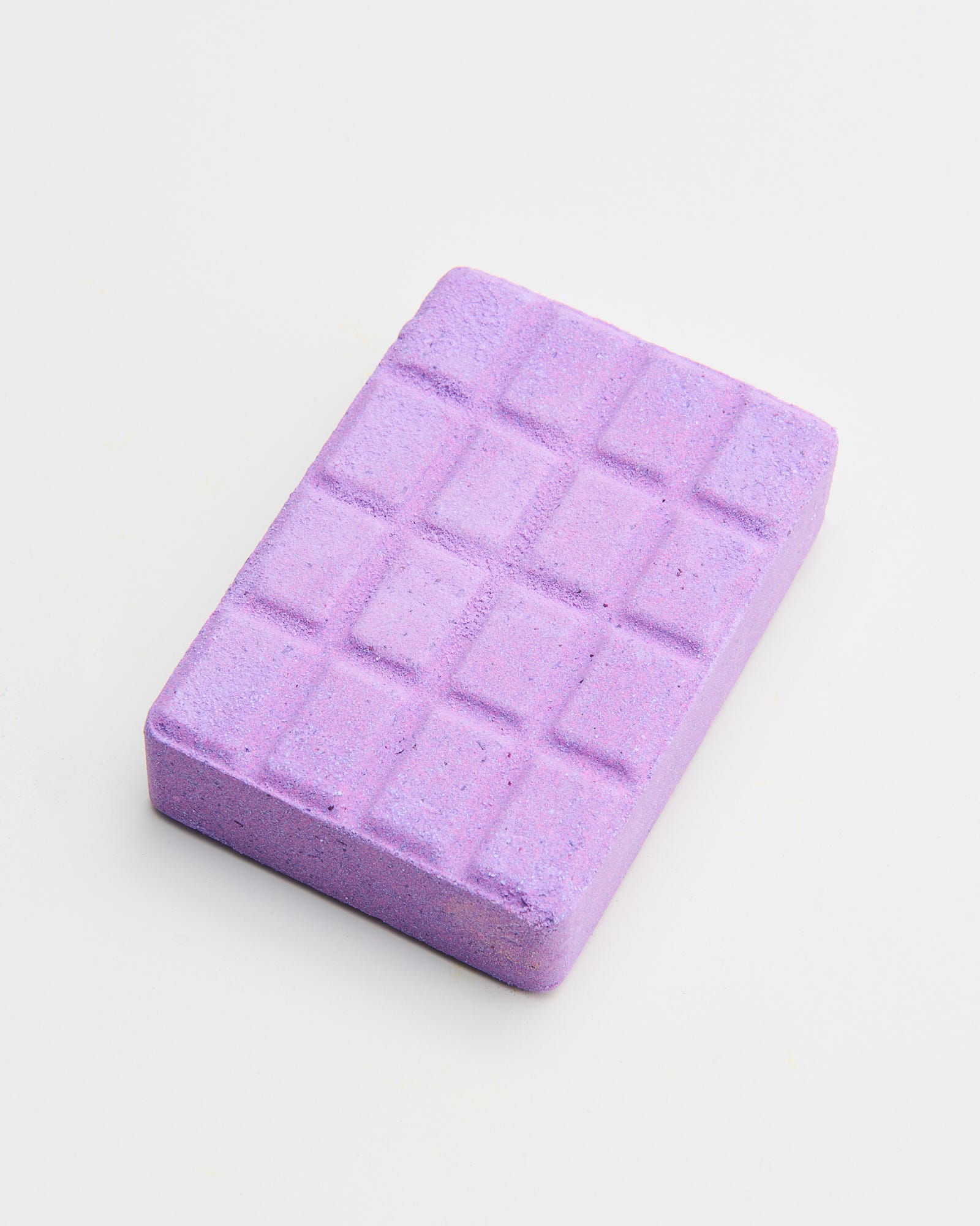 Violet, You're Turning Violet! Bath Bomb 120g