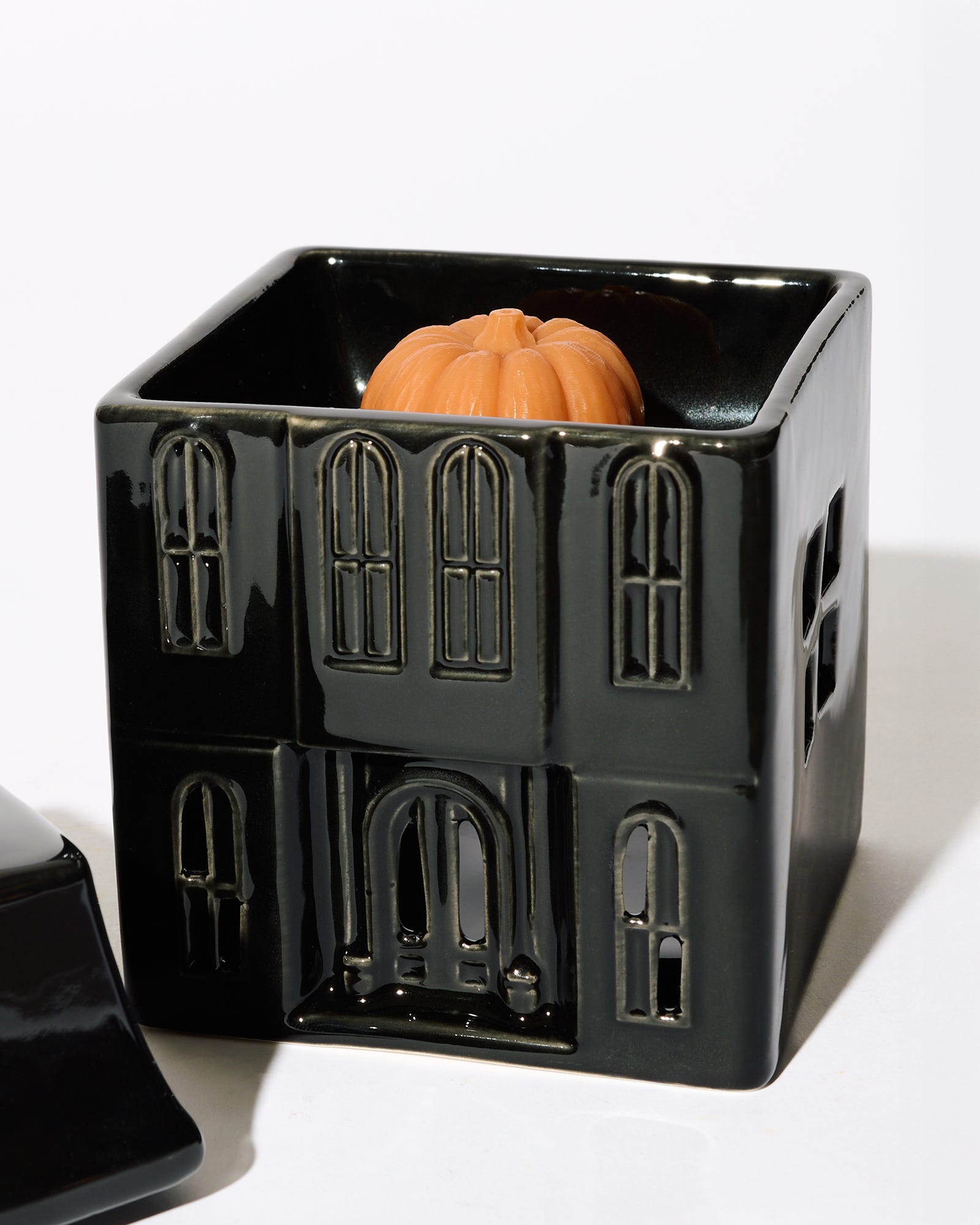Haunted House Ceramic Oil Burner