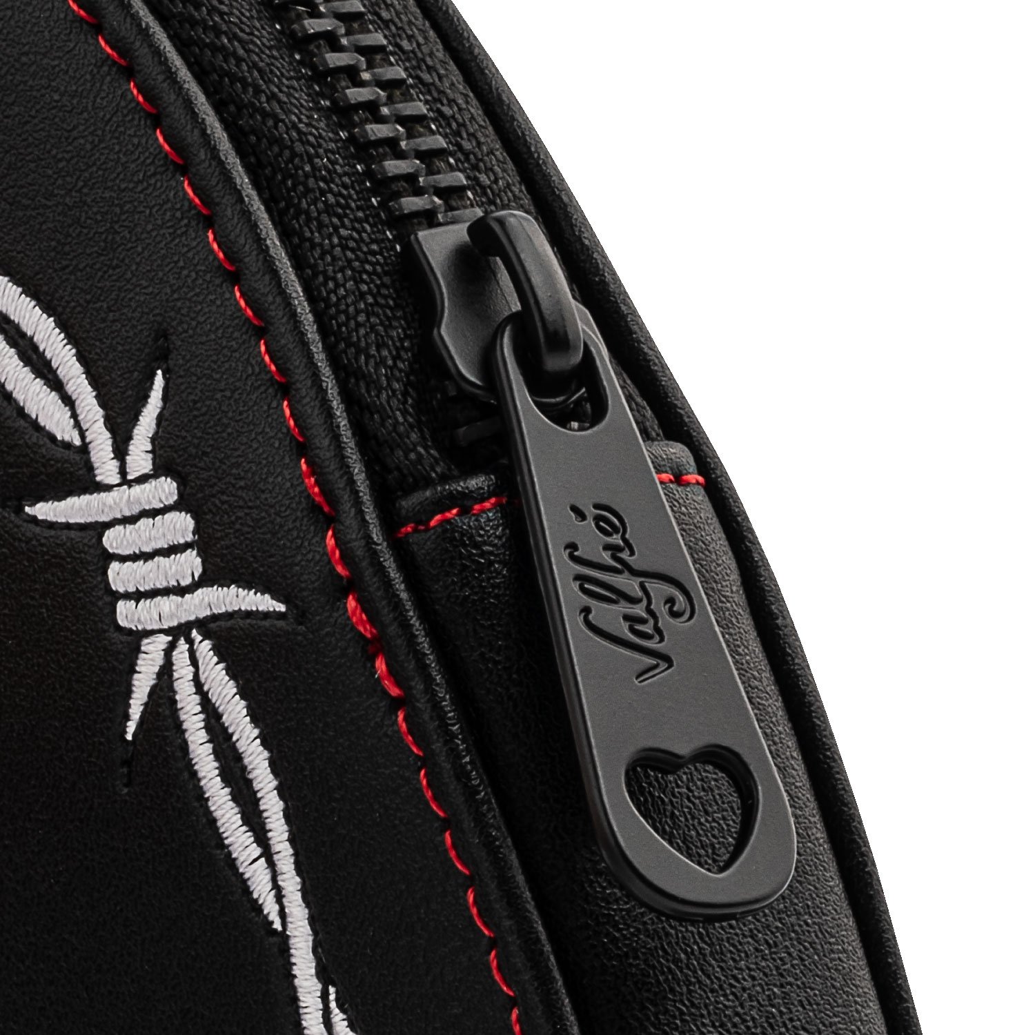 Valfré Lucy Heart Wristlet Wallet