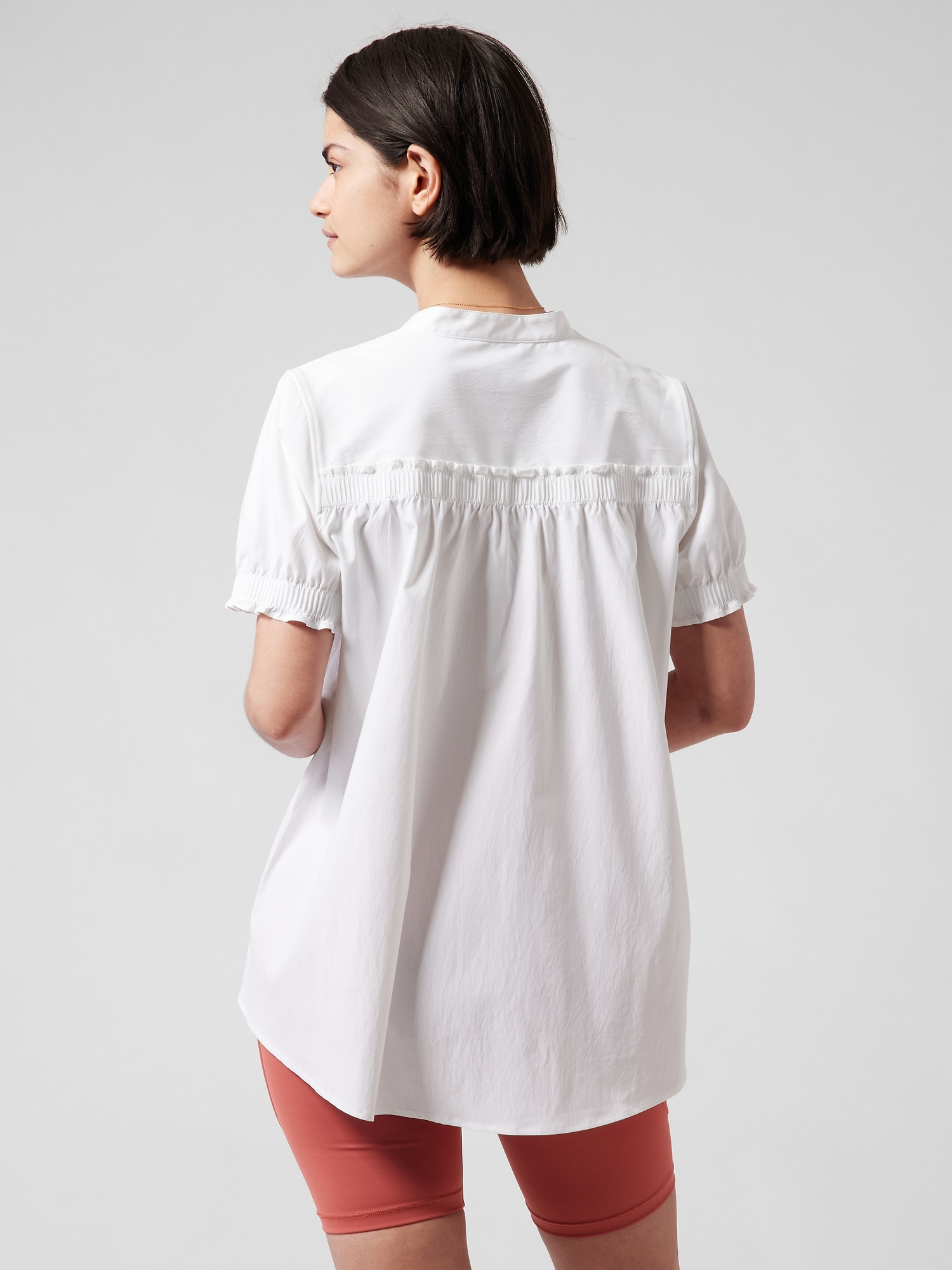 Levitate Poplin Tee