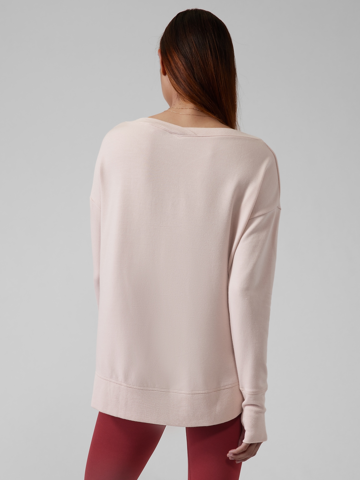Coaster Luxe V Sweatshirt