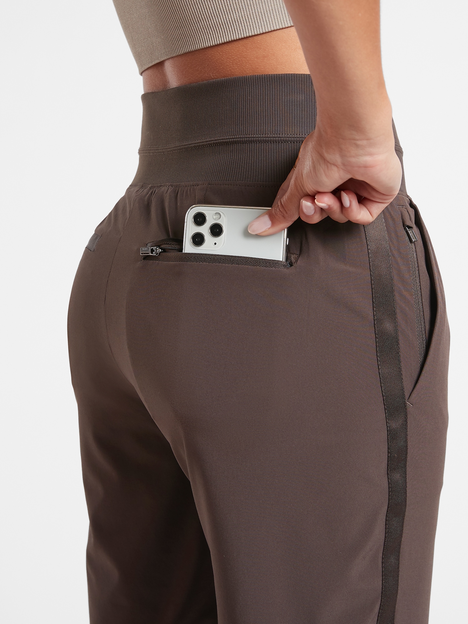 Nolita Slim Tapered Crop Pant