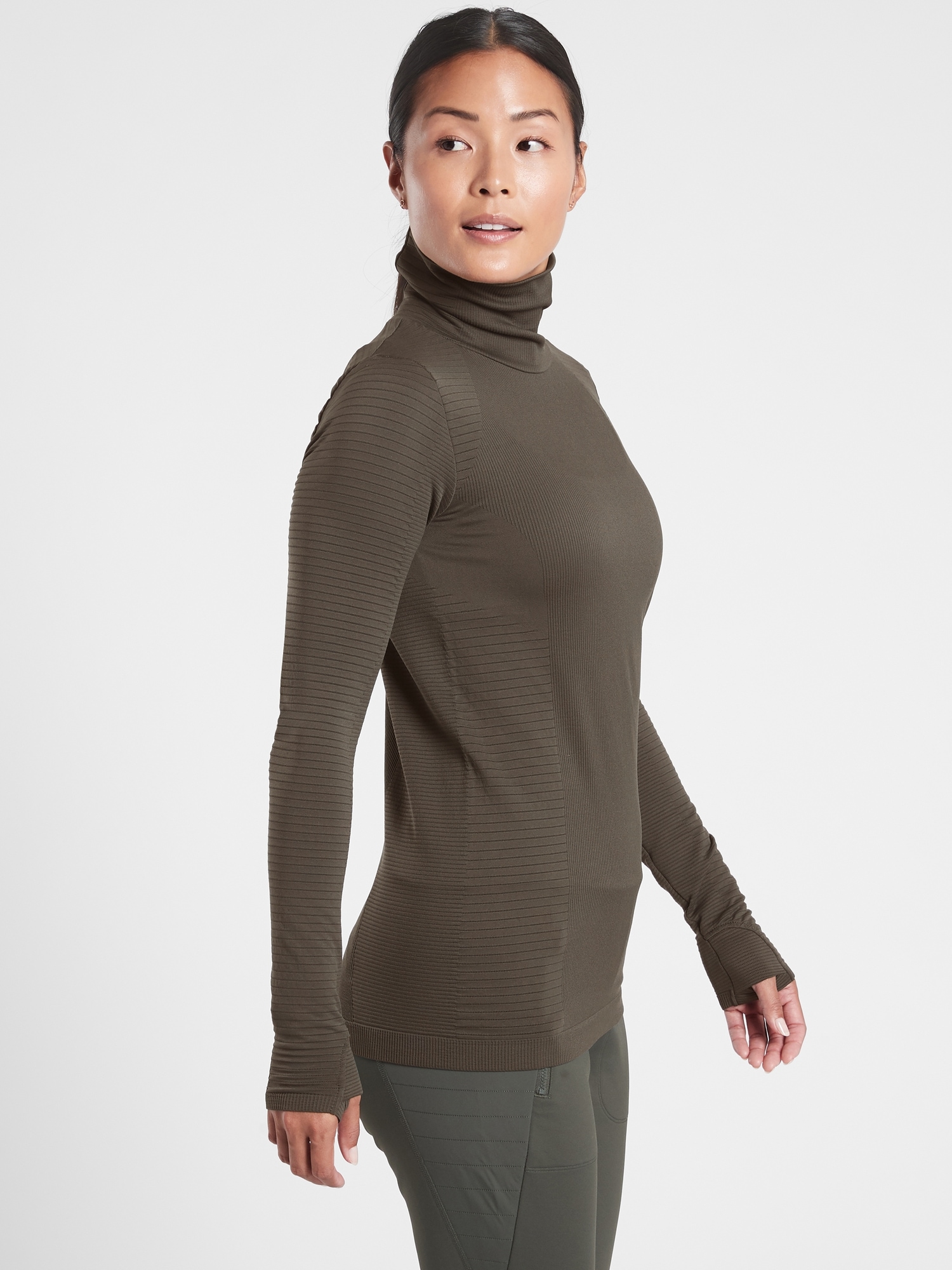 Flurry Blizzard Seamless Turtleneck