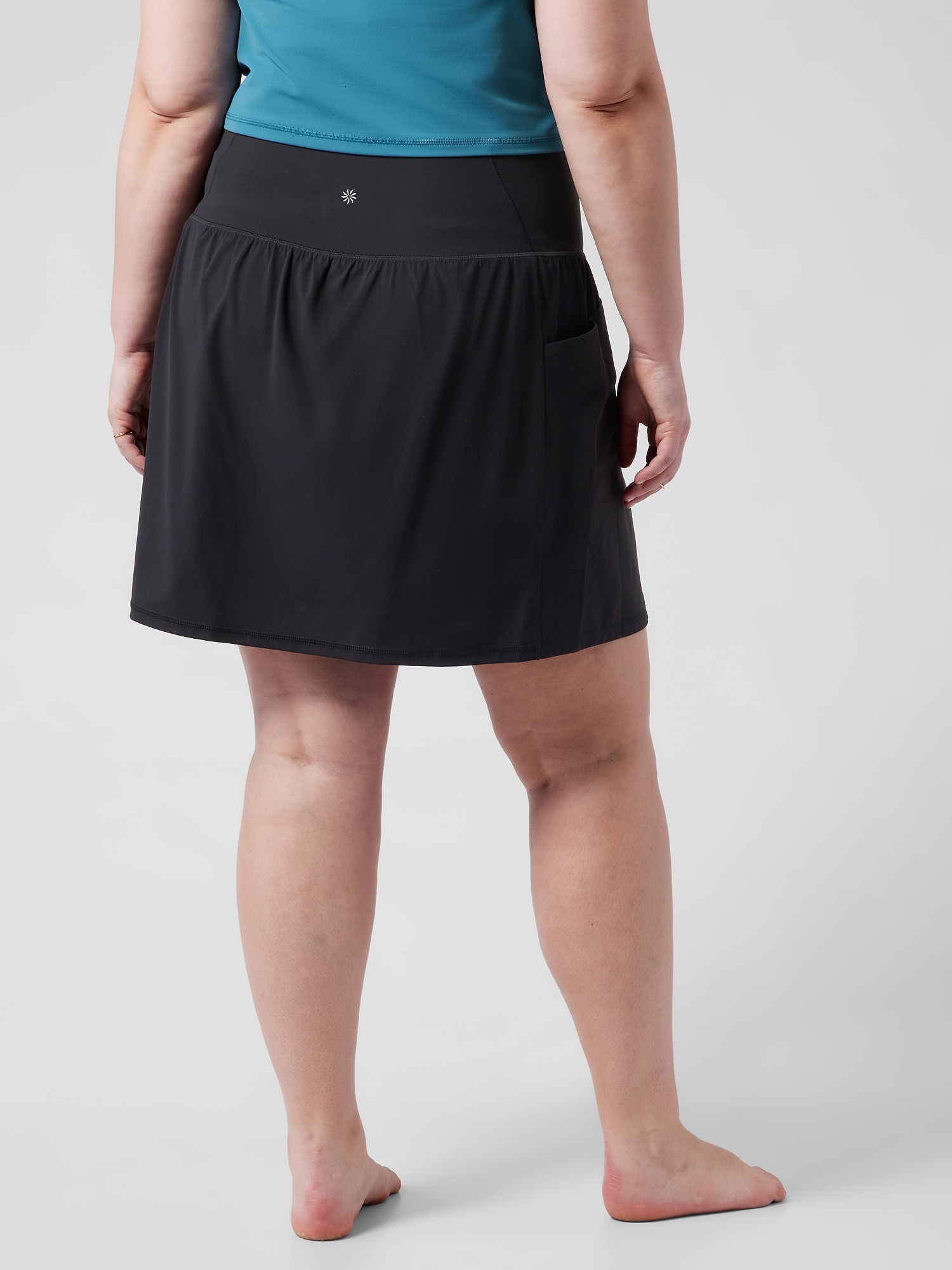 Salutation Stash 16 Skort