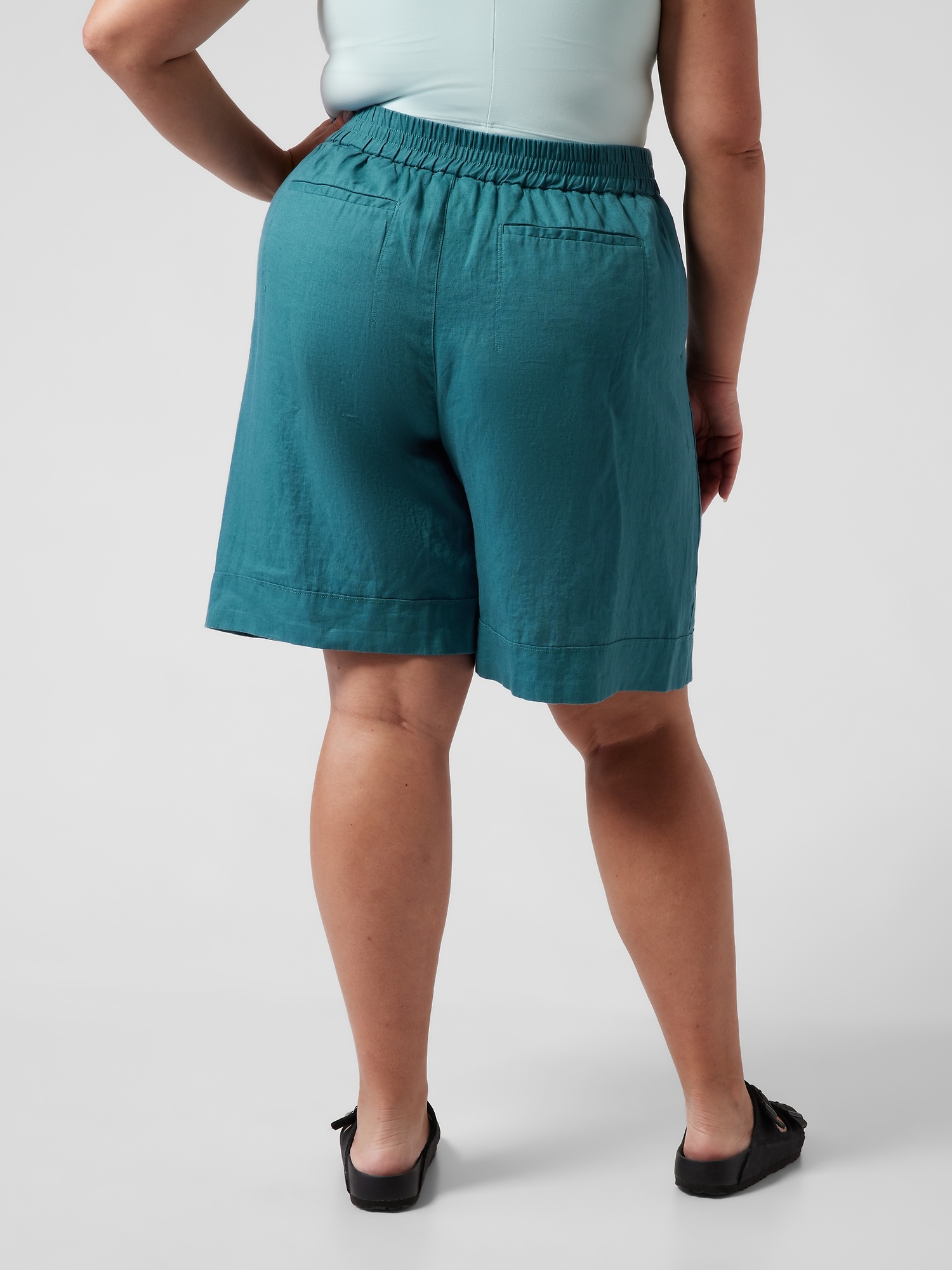 Playa Linen Bermuda Short