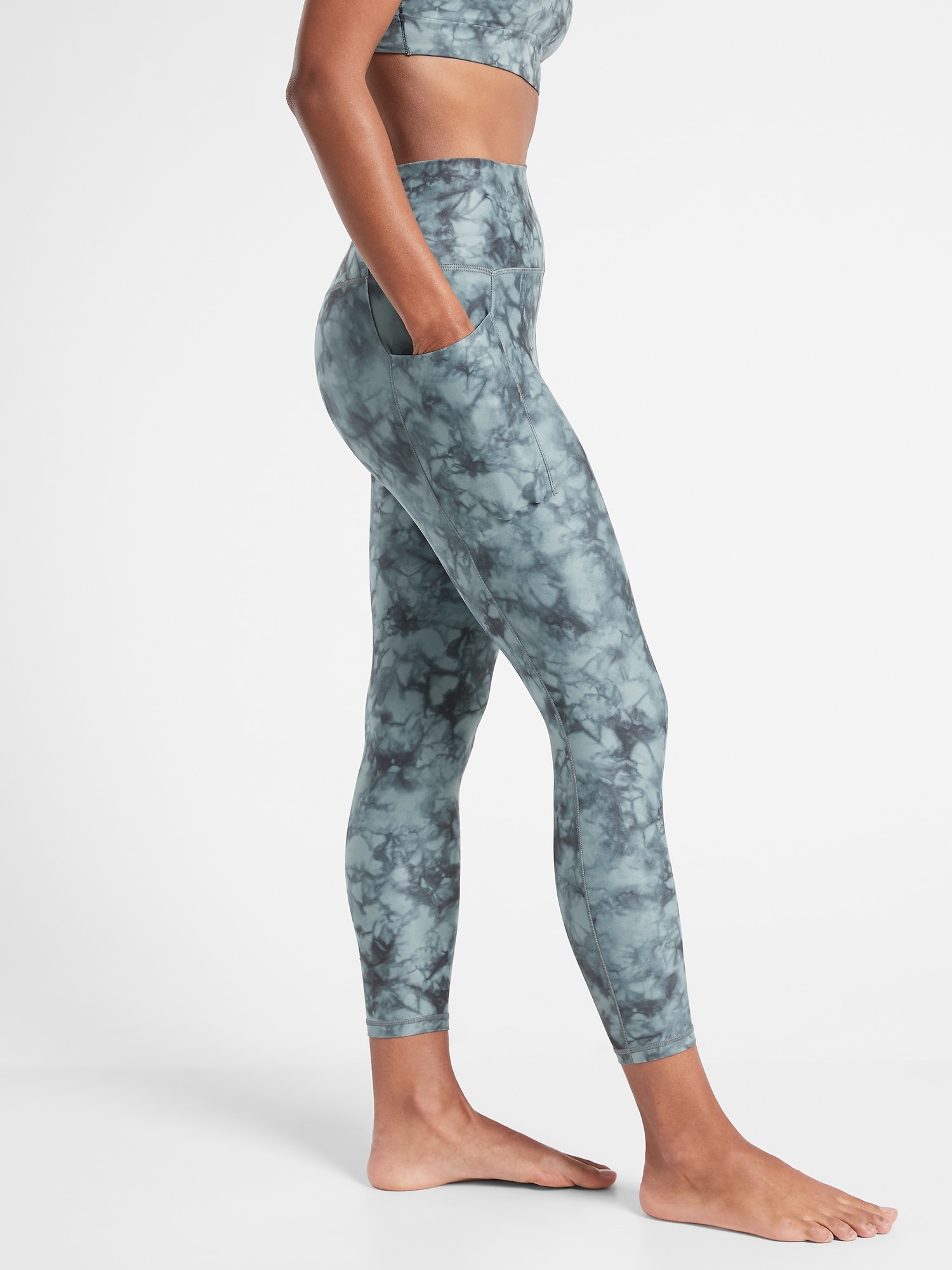 Salutation Stash 7/8 Tight