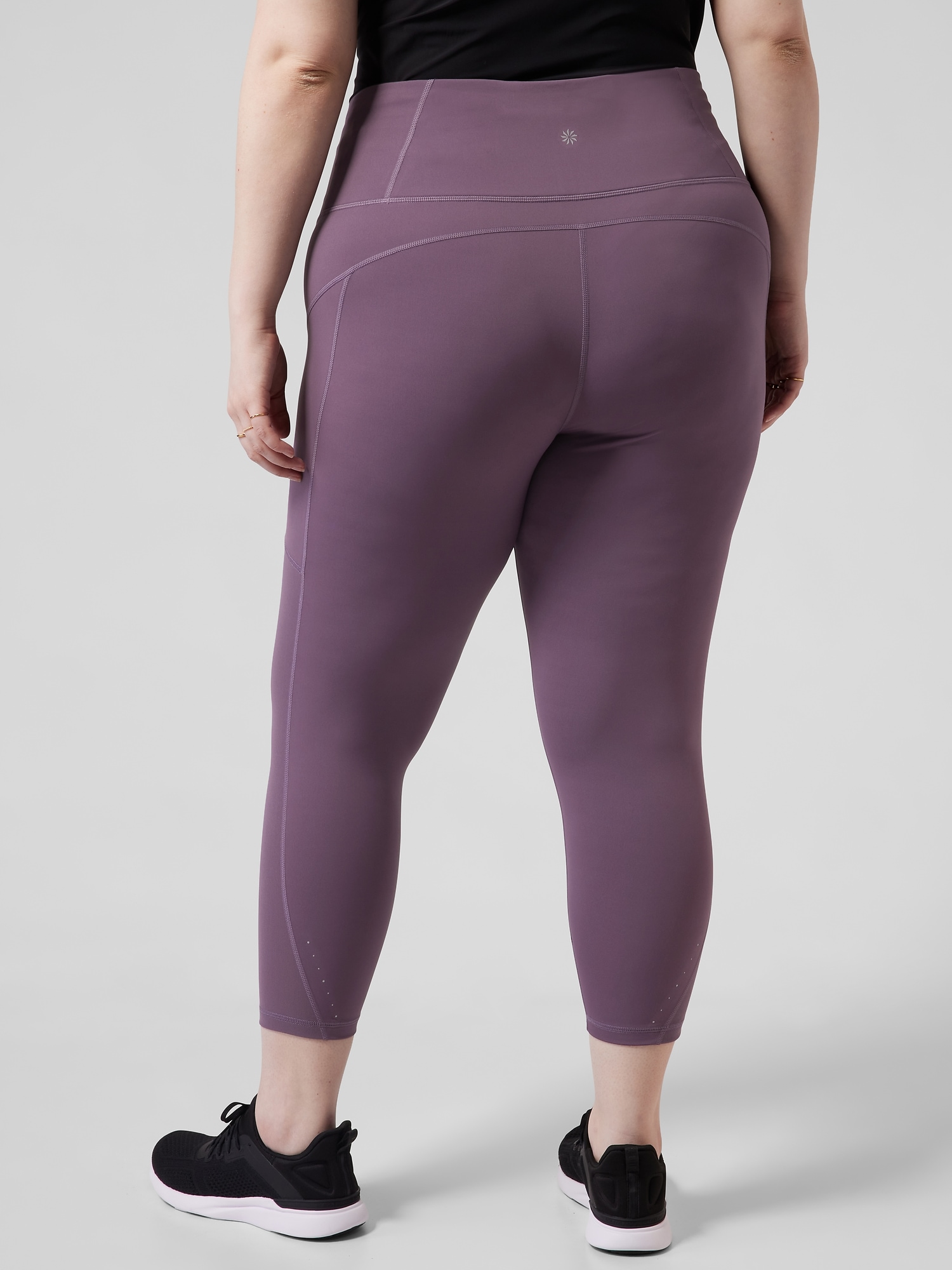 Rainier Unbrushed 7/8 Tight