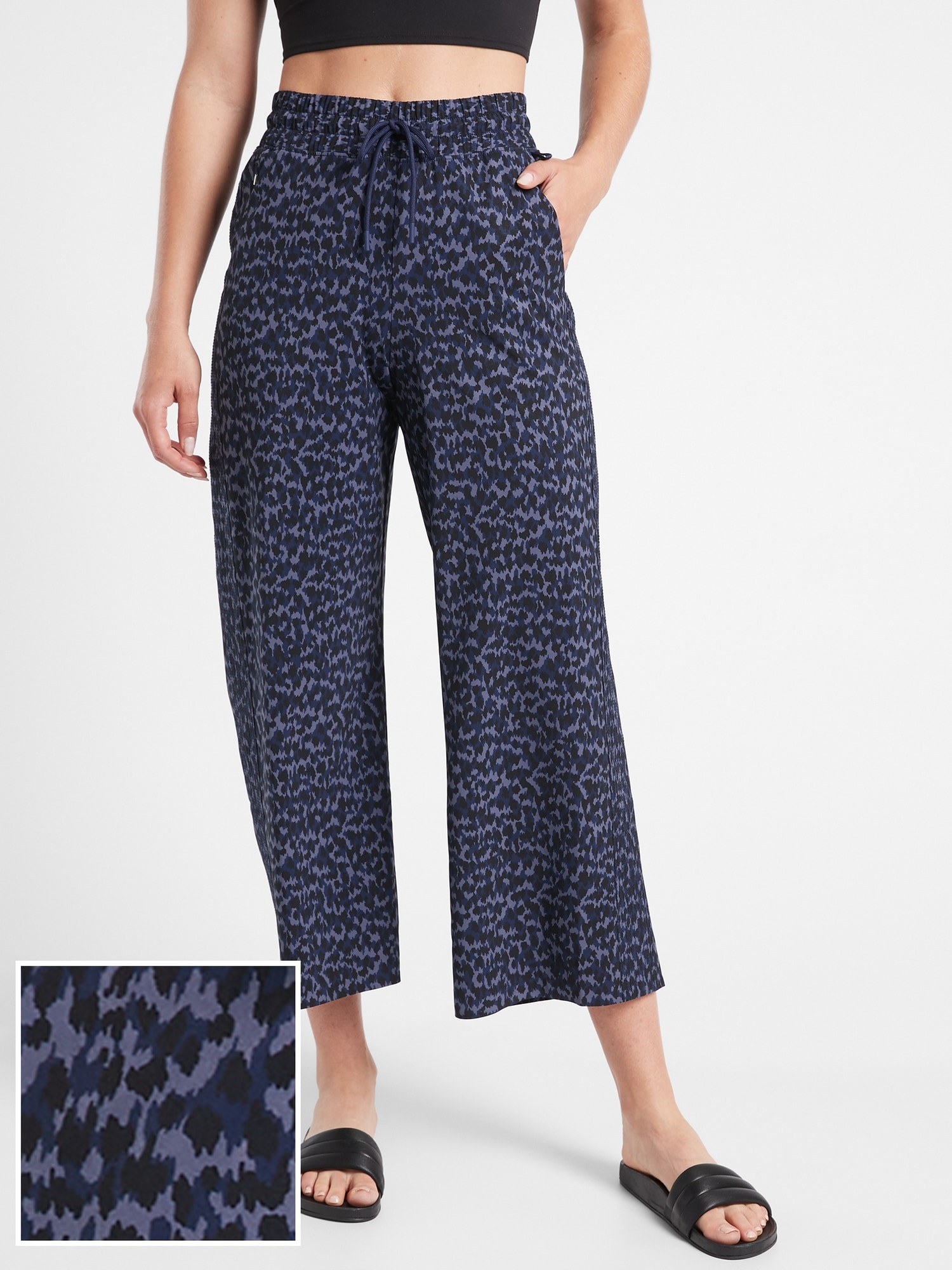 Avenue Wide Leg Crop Pant