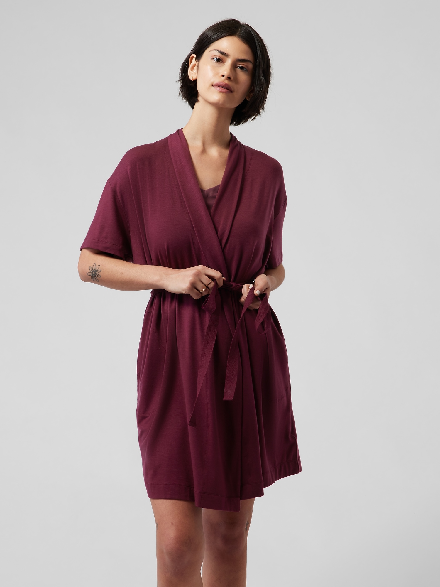 Nighttime Bliss Short Sleeve Robe