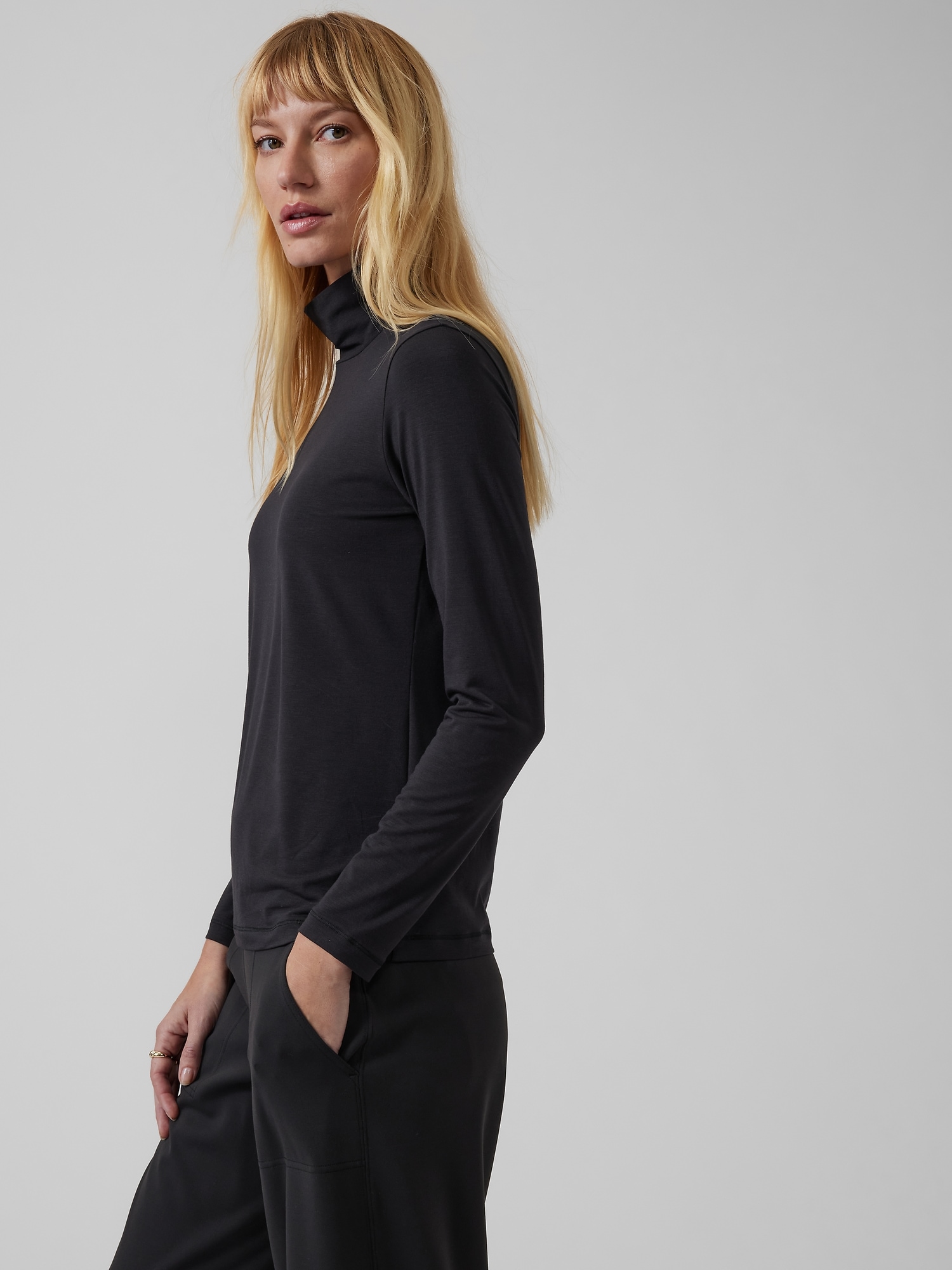 Essential Turtleneck