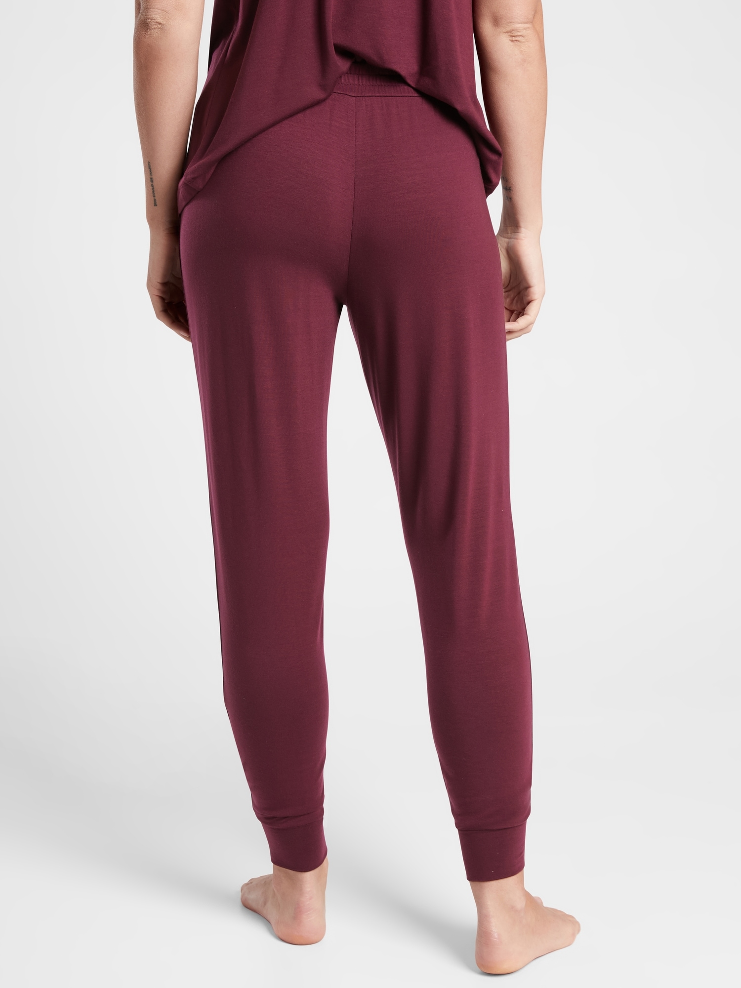 Nighttime Bliss Sleep Jogger