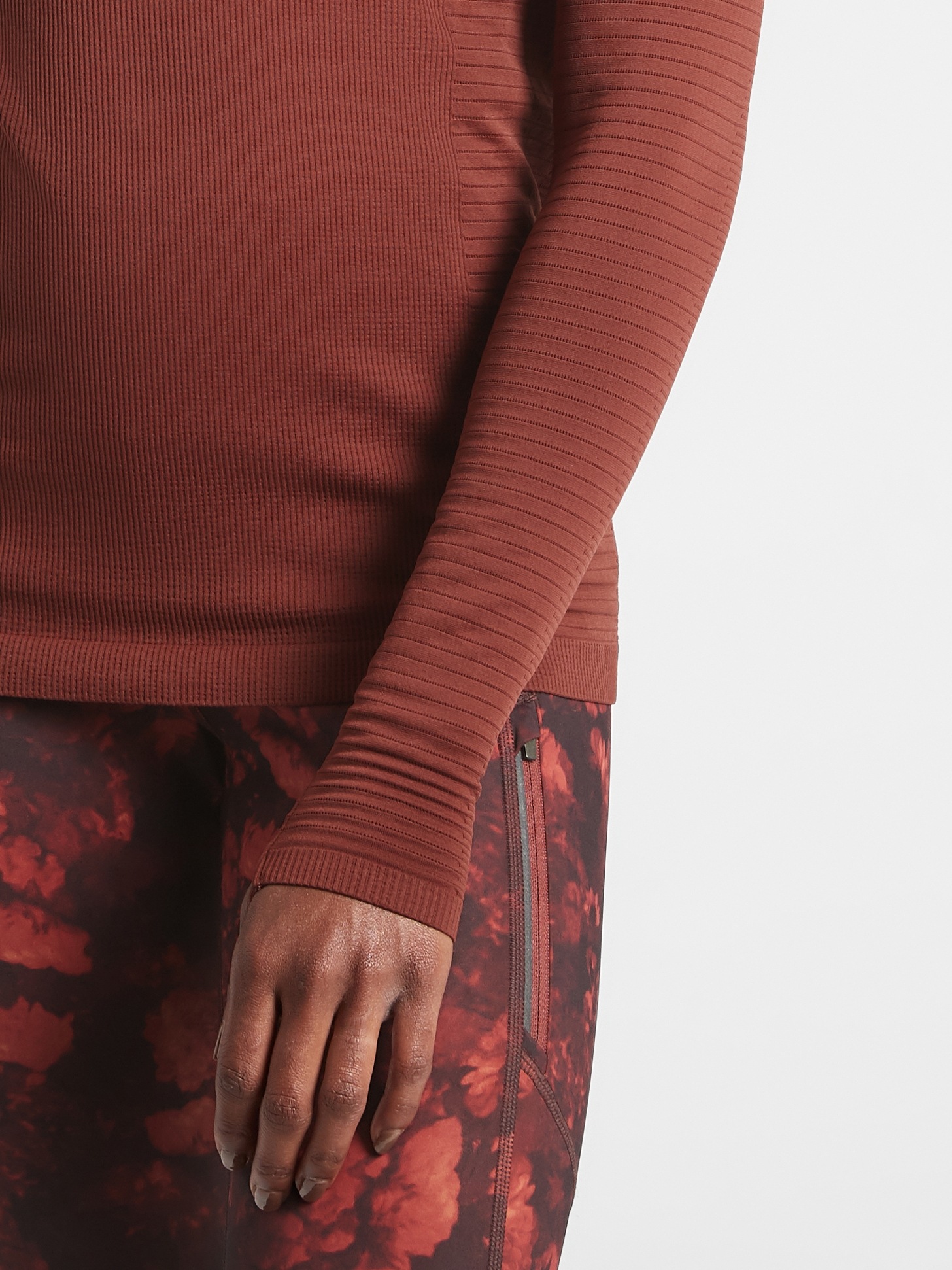 Flurry Blizzard Seamless Turtleneck