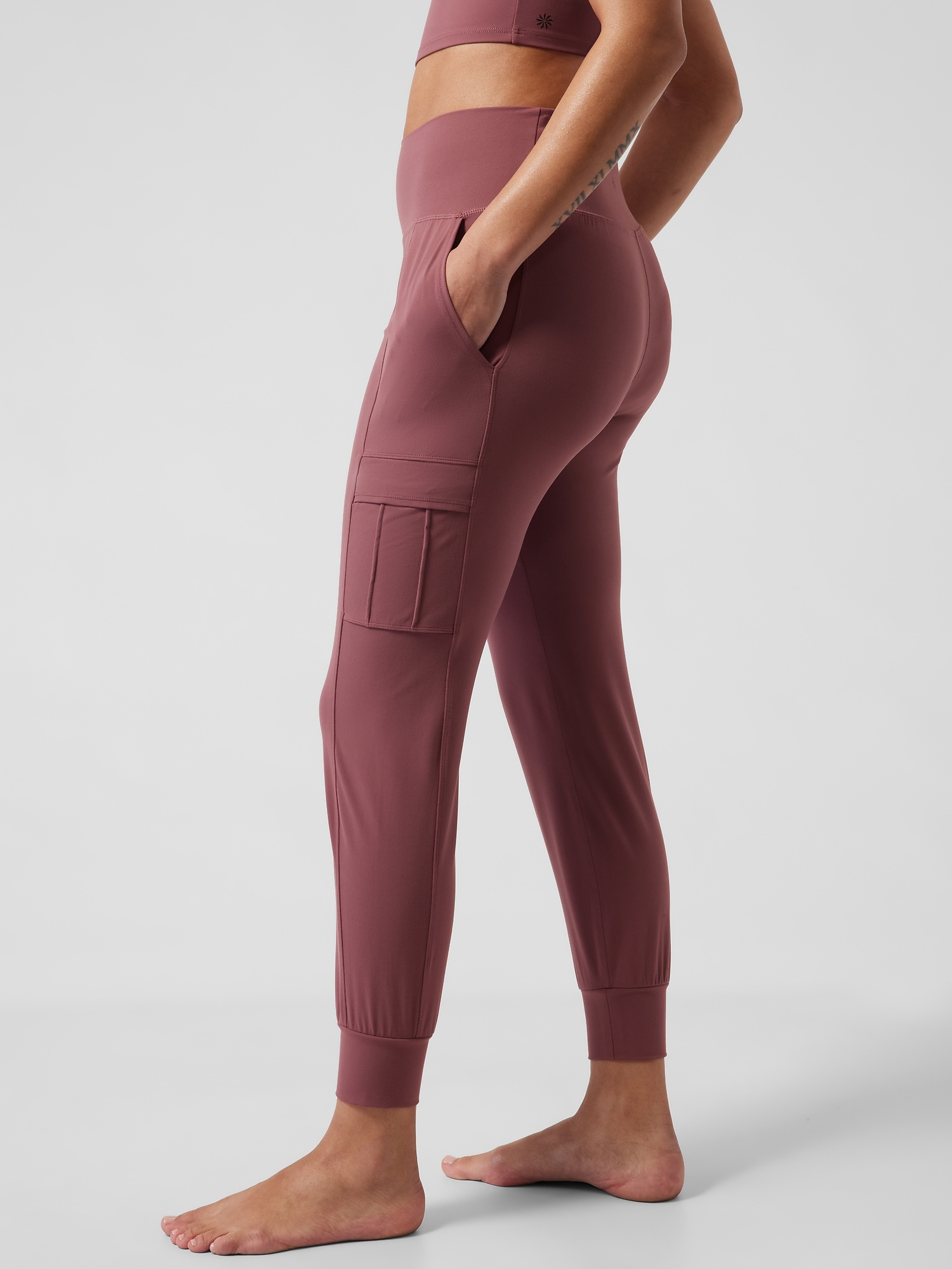 Salutation Cargo Jogger