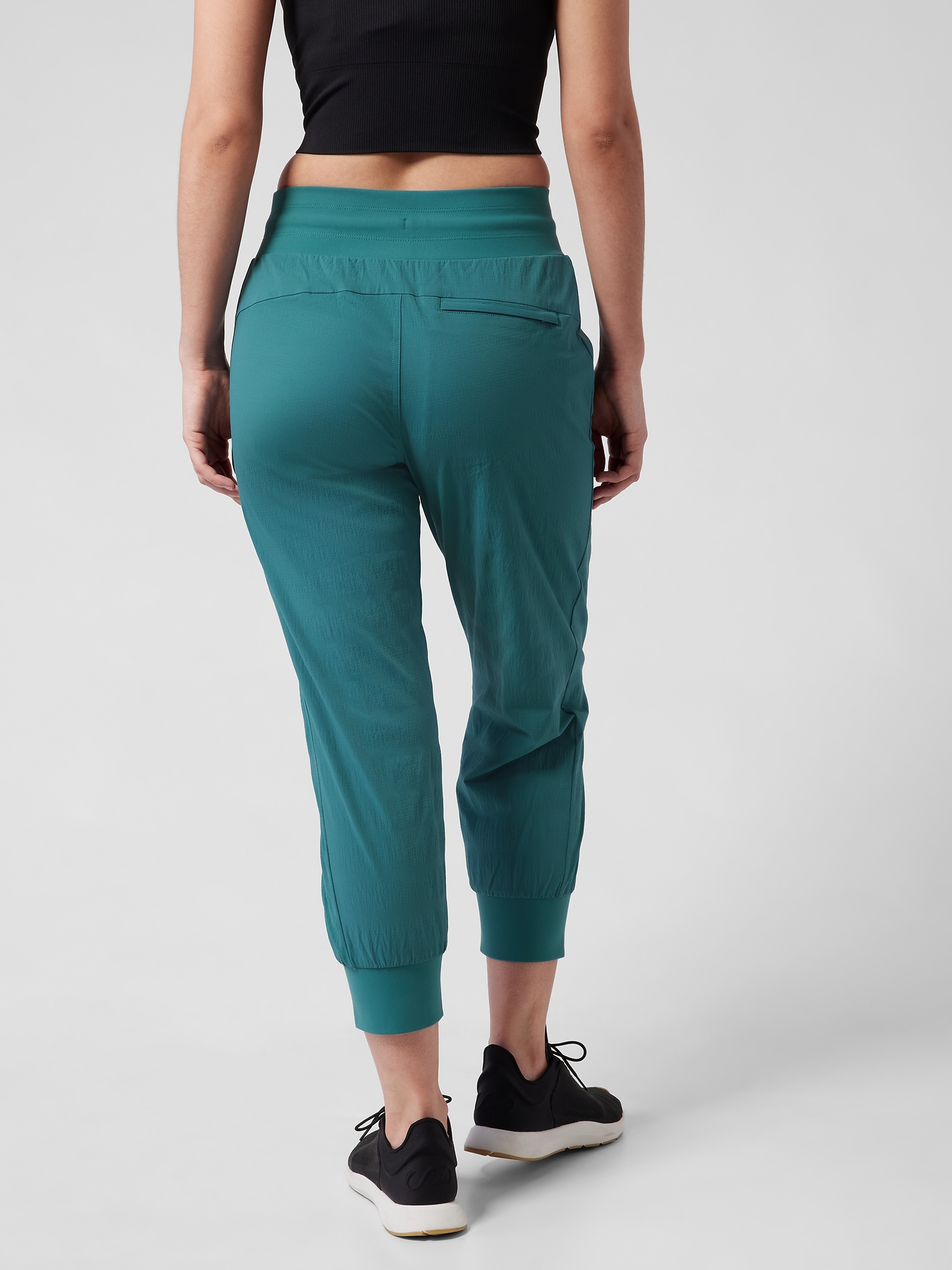 Trekkie North Crop 23 Jogger