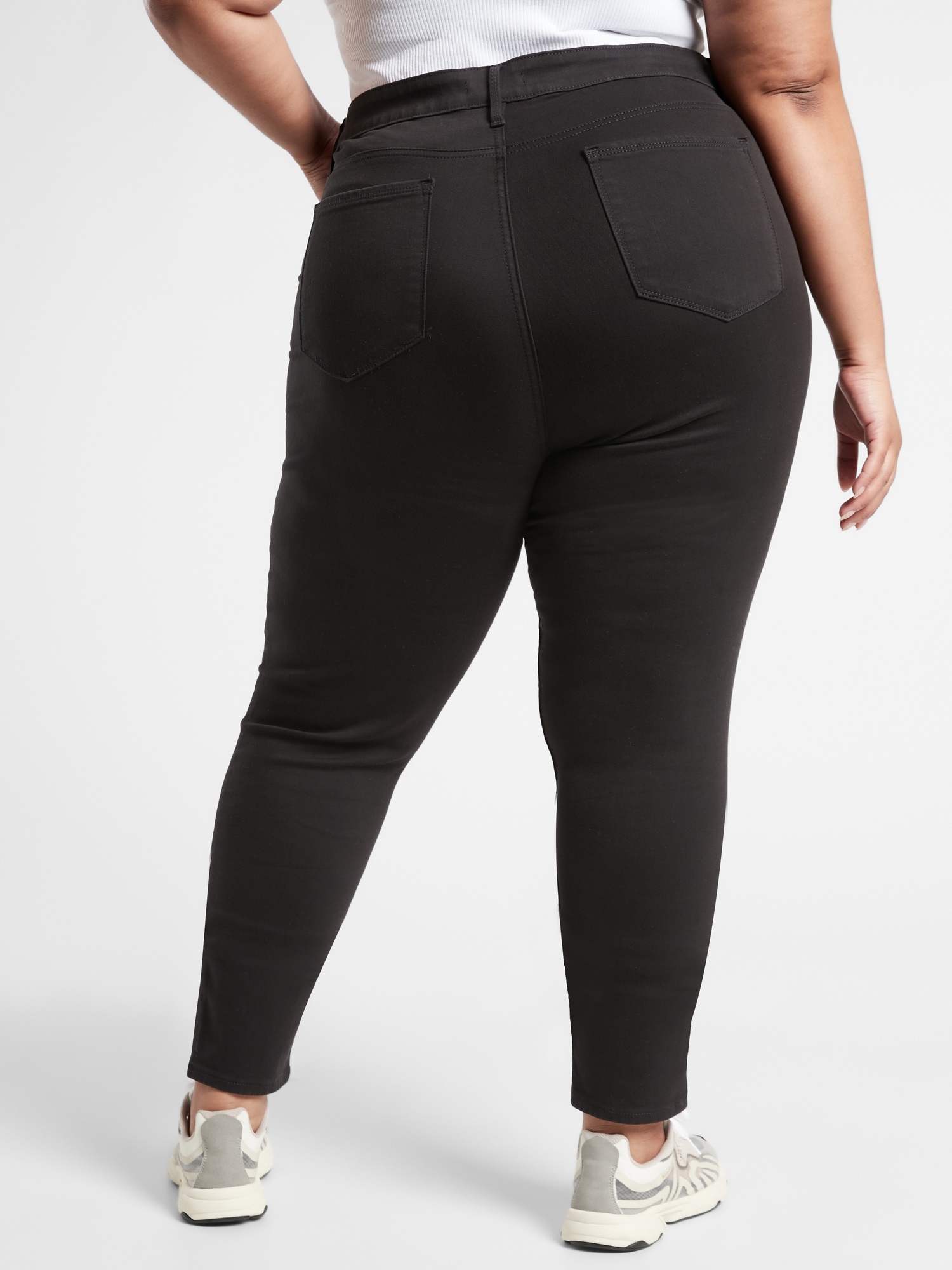 Flex Ultra Skinny Jean in Black