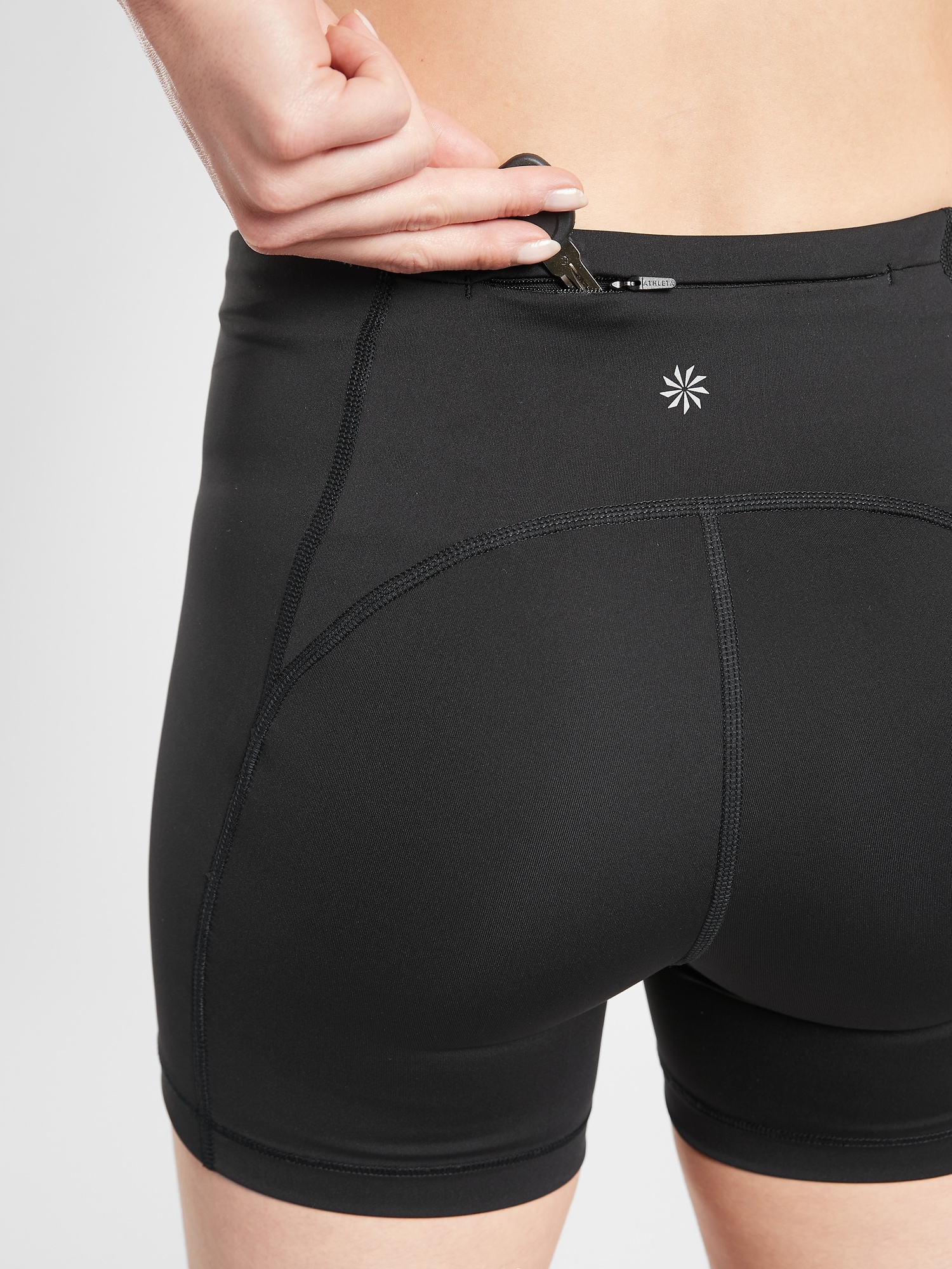 Ultimate Run Shortie