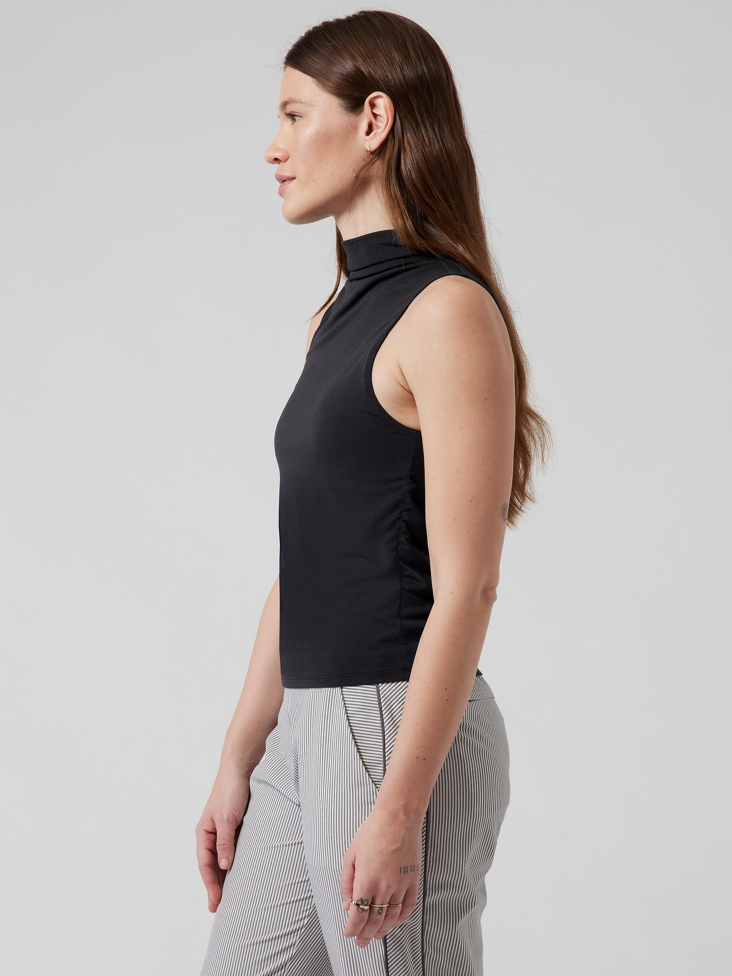 Essence Mock Neck Support Tank