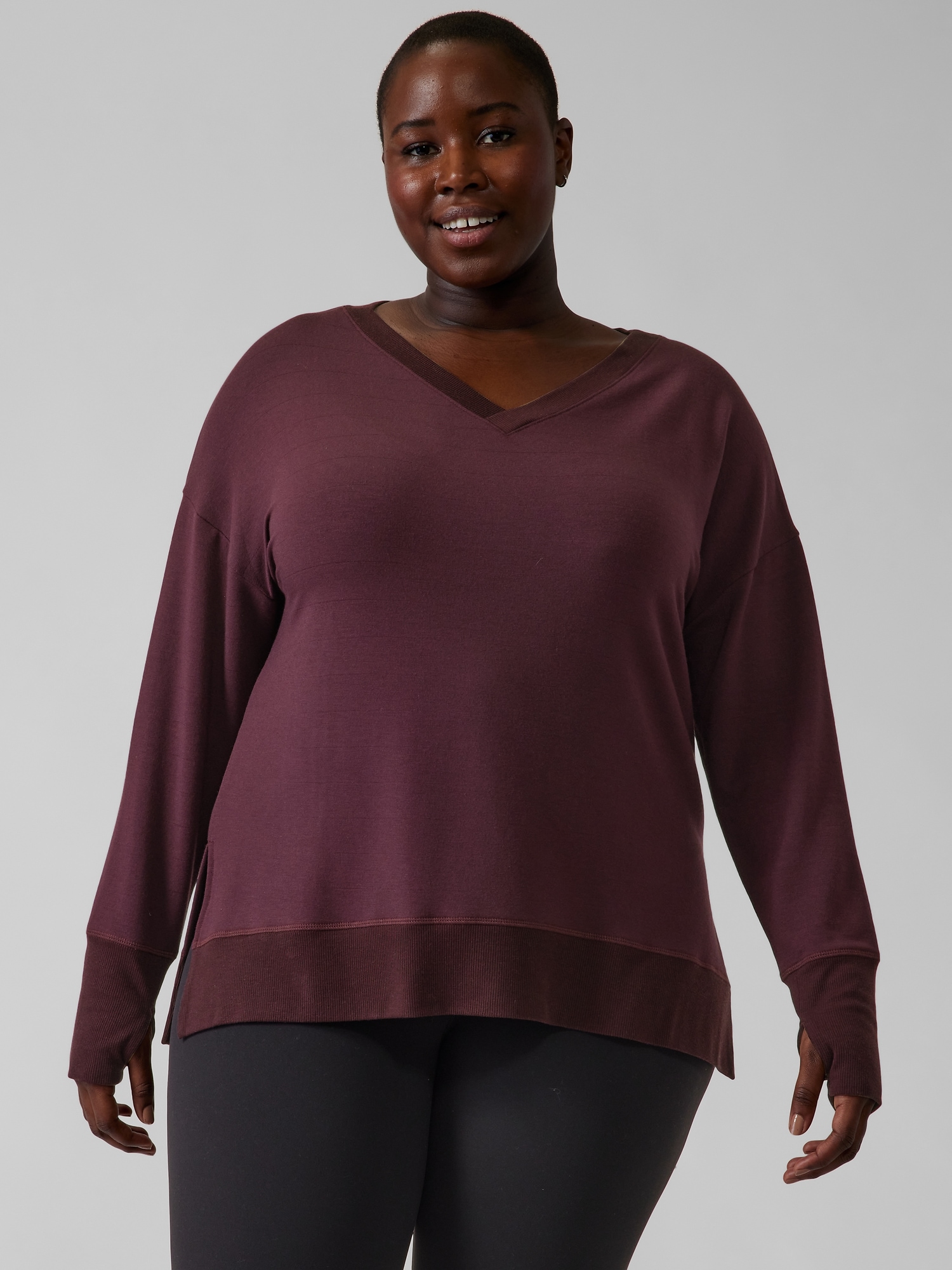 Coaster Luxe V Sweatshirt