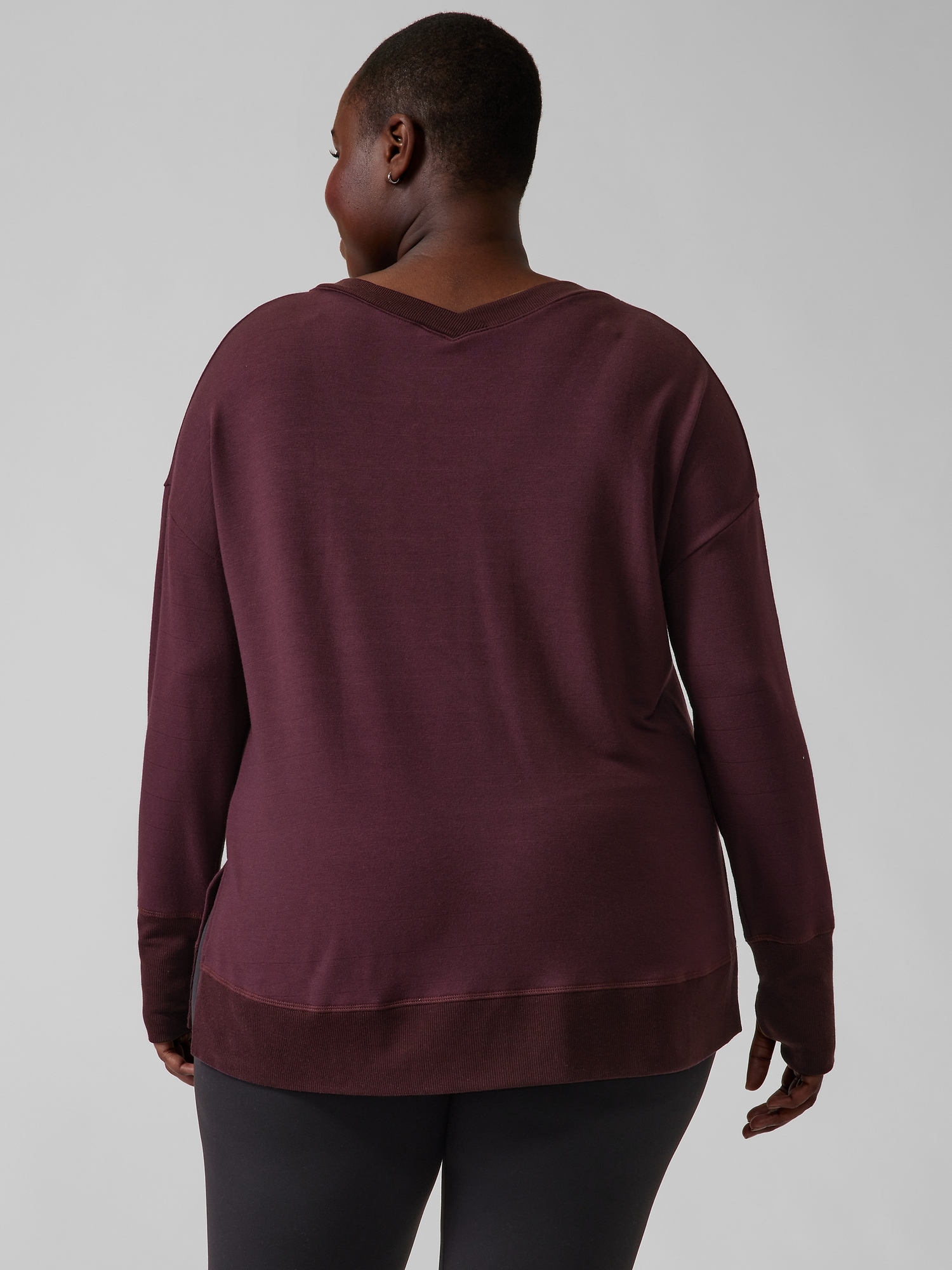 Coaster Luxe V Sweatshirt