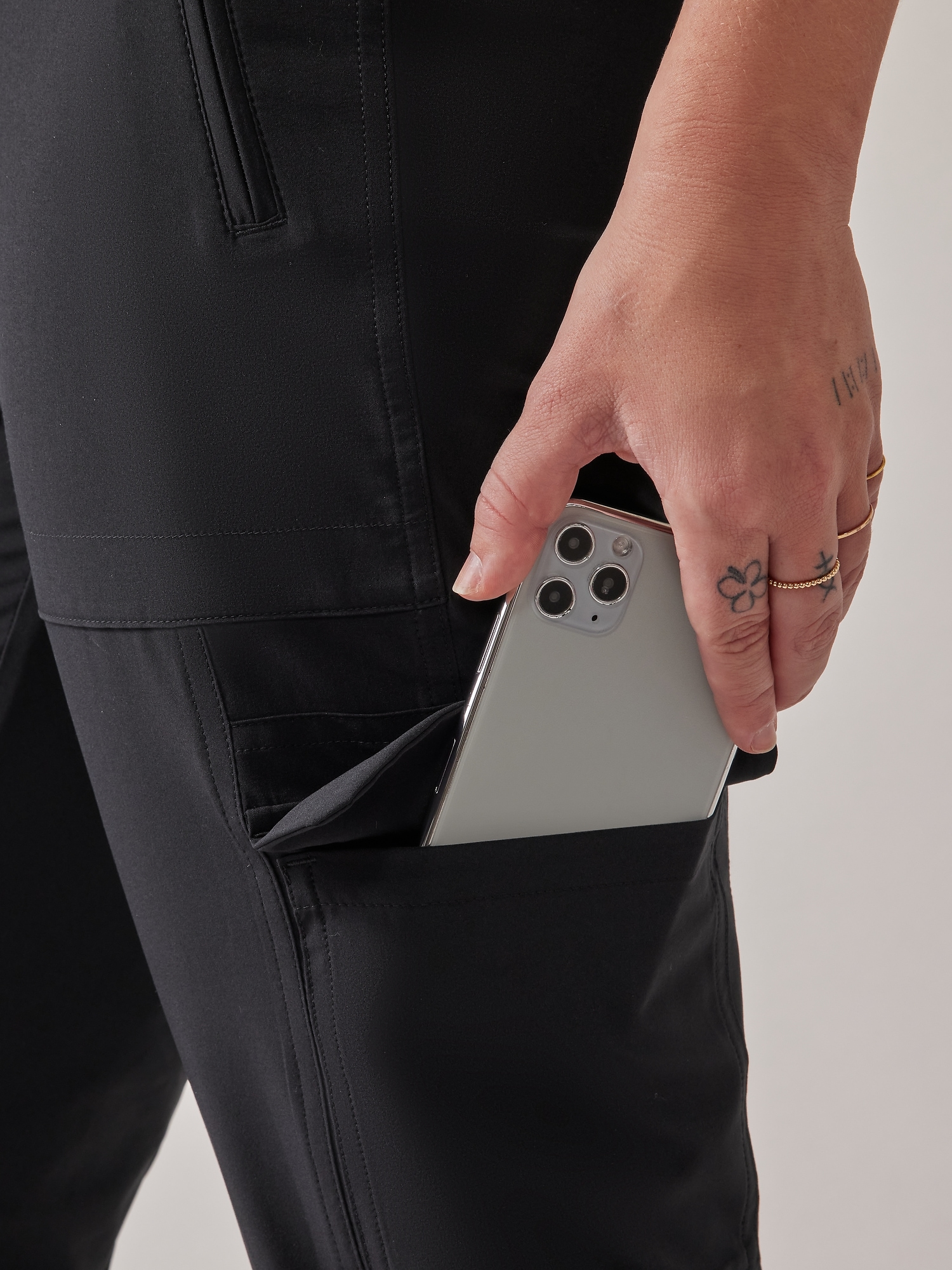 Chelsea Cargo Lined Pant