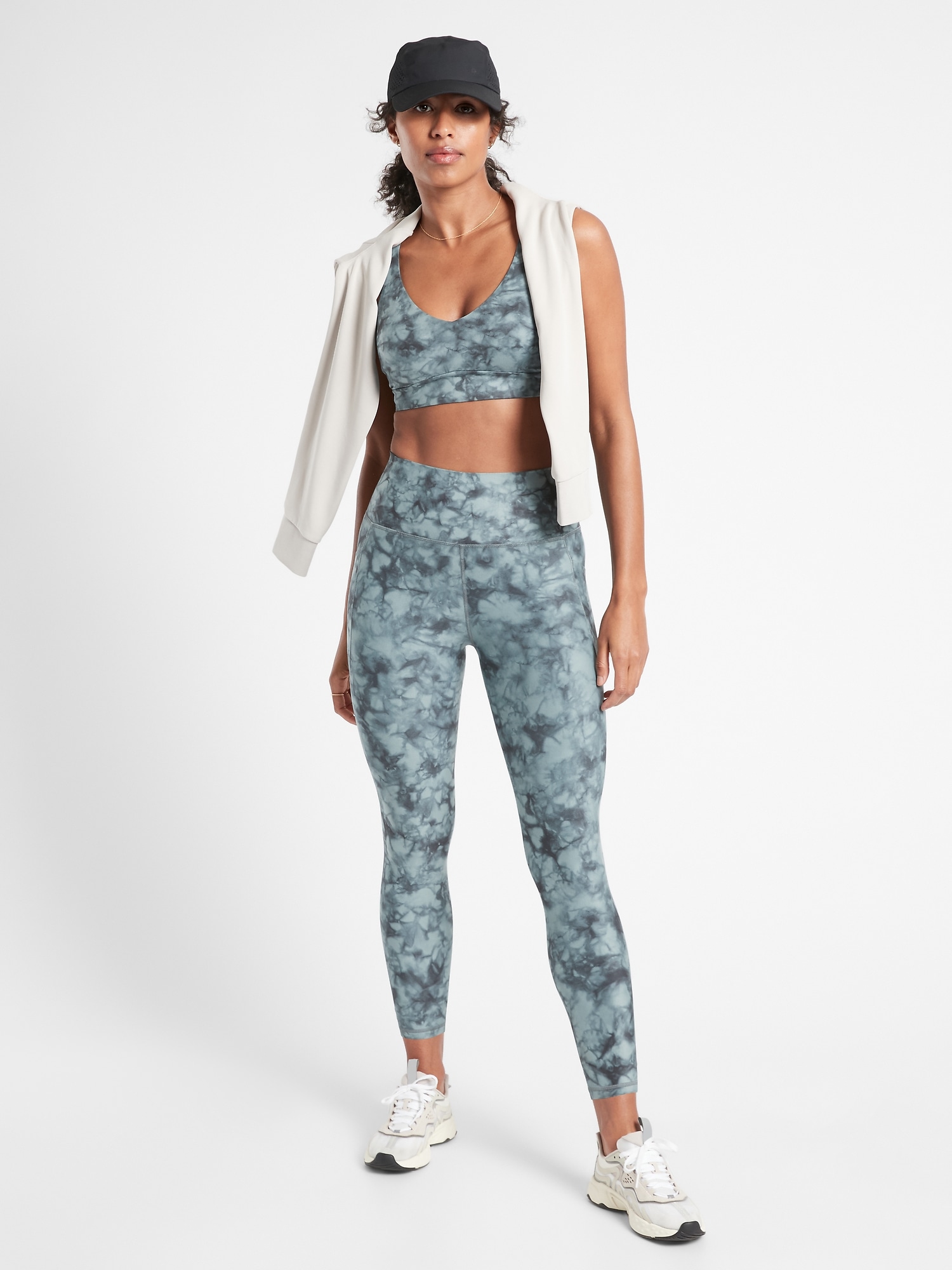 Salutation Stash 7/8 Tight