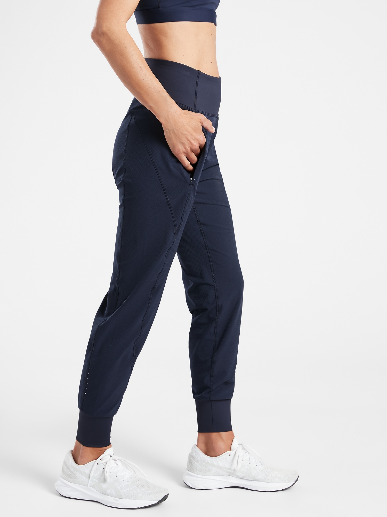 Distance Jogger in Dobby