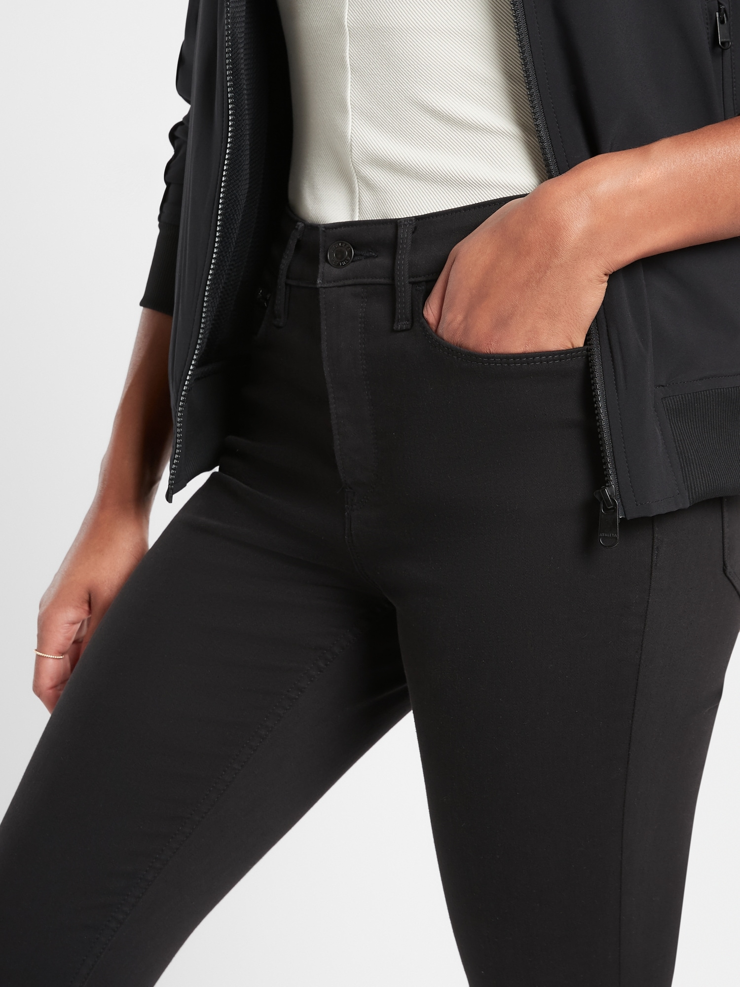 Flex Ultra Skinny Jean in Black