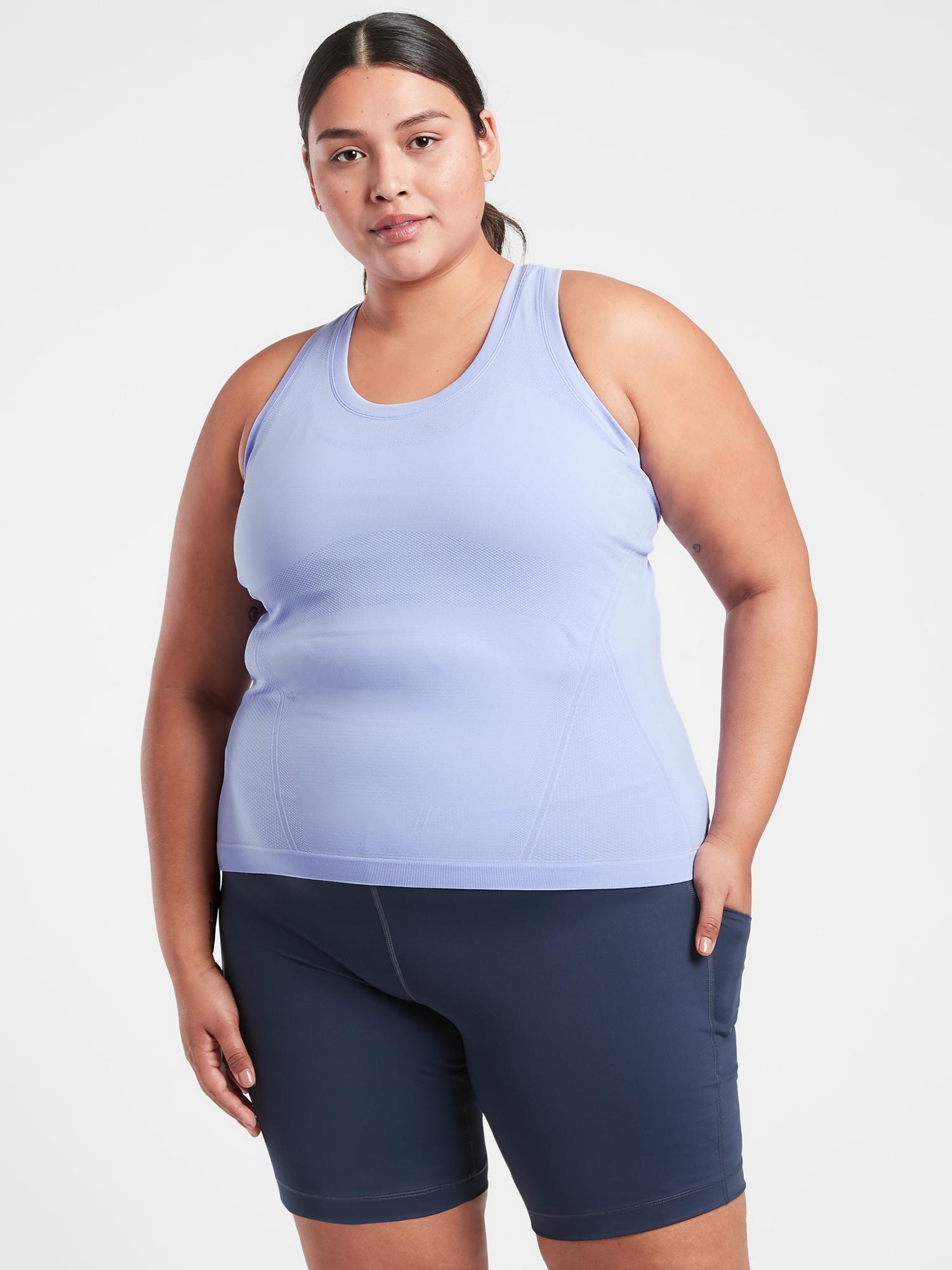 Momentum Seamless Tank