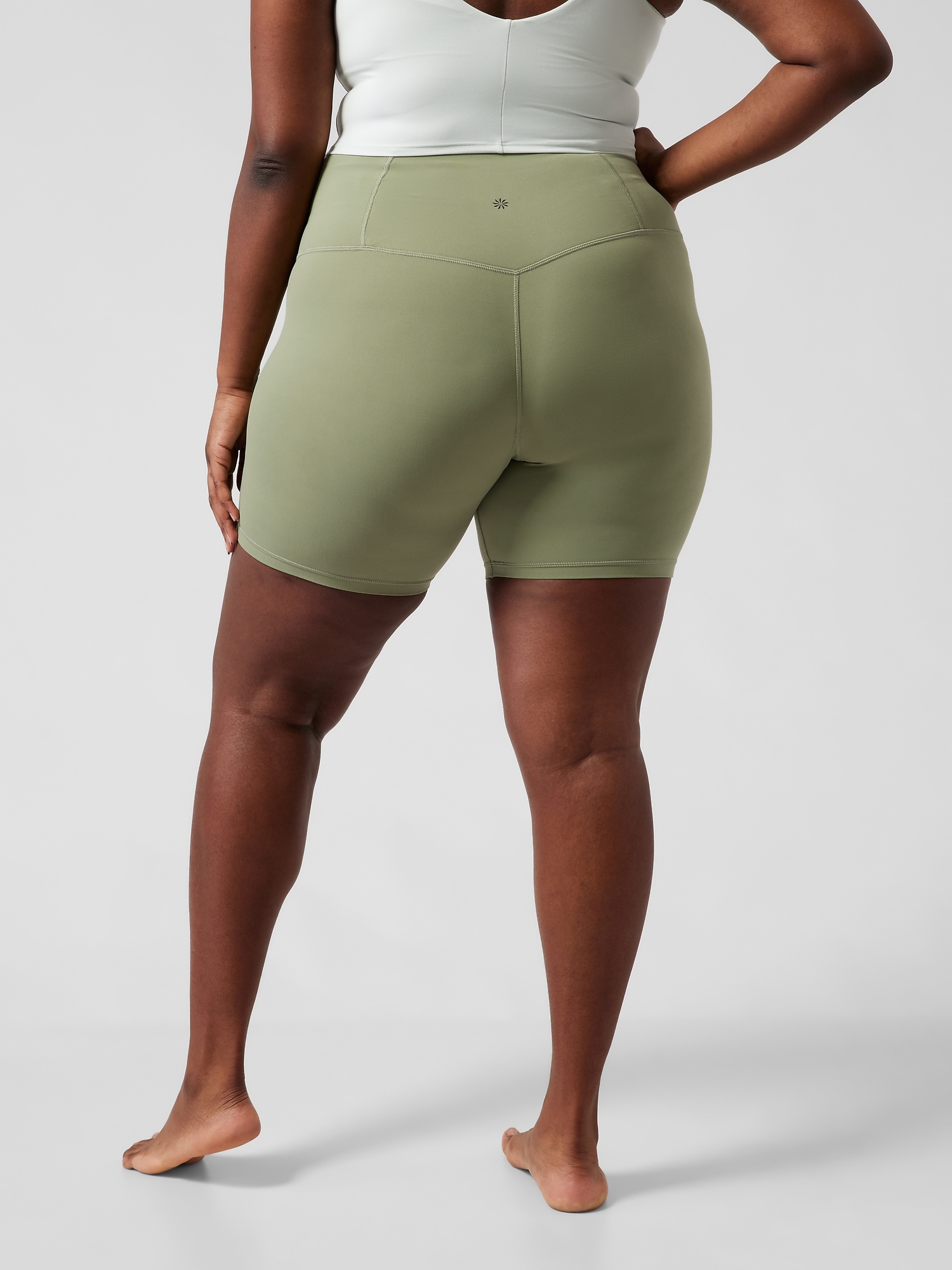 Ultra High Rise Elation 7 Short