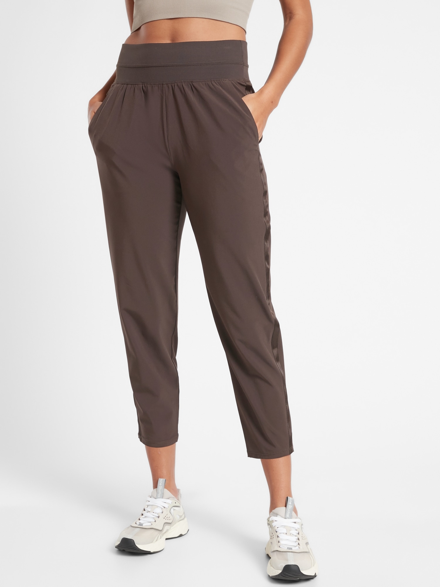 Nolita Slim Tapered Crop Pant