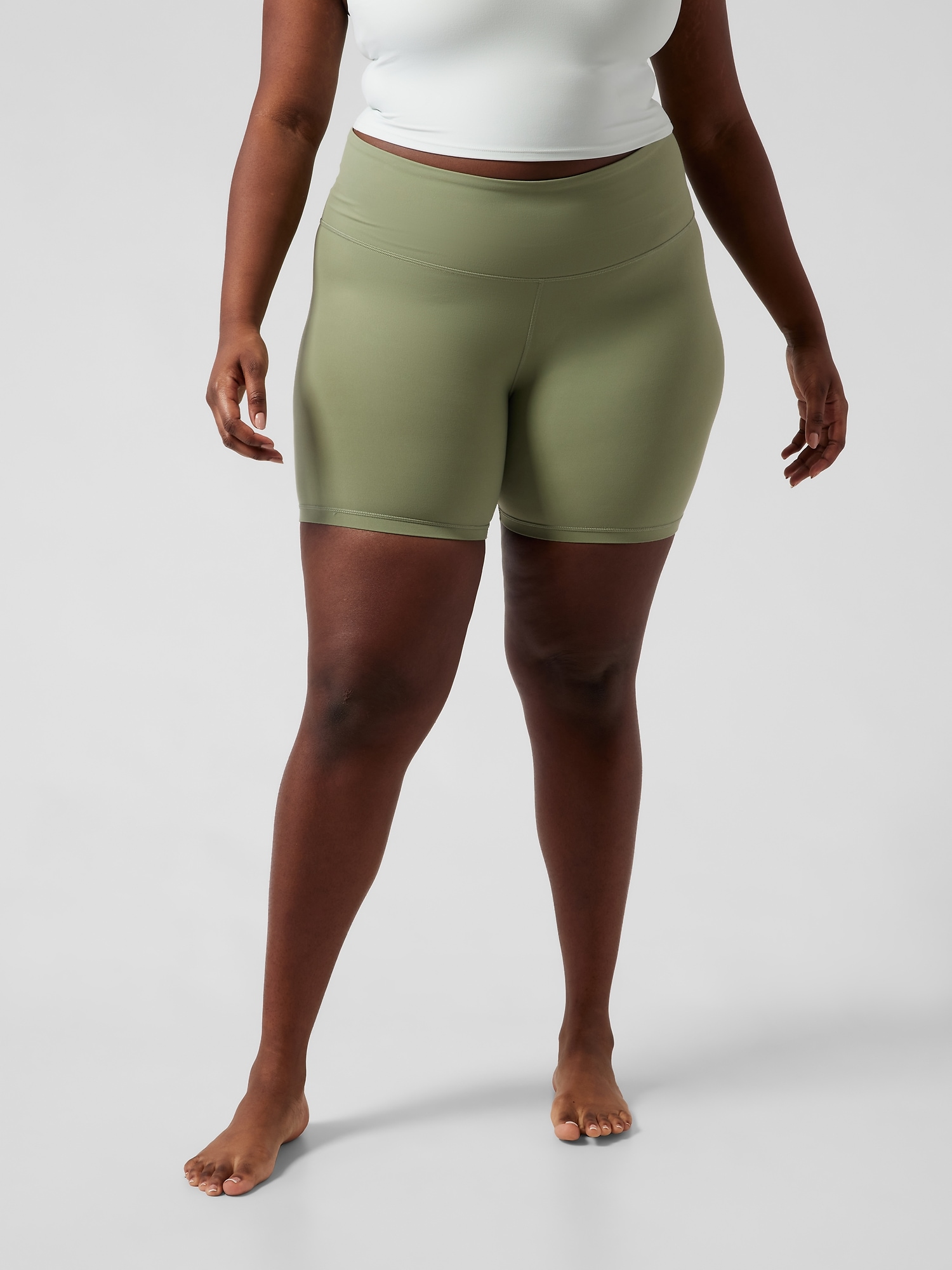 Ultra High Rise Elation 7 Short