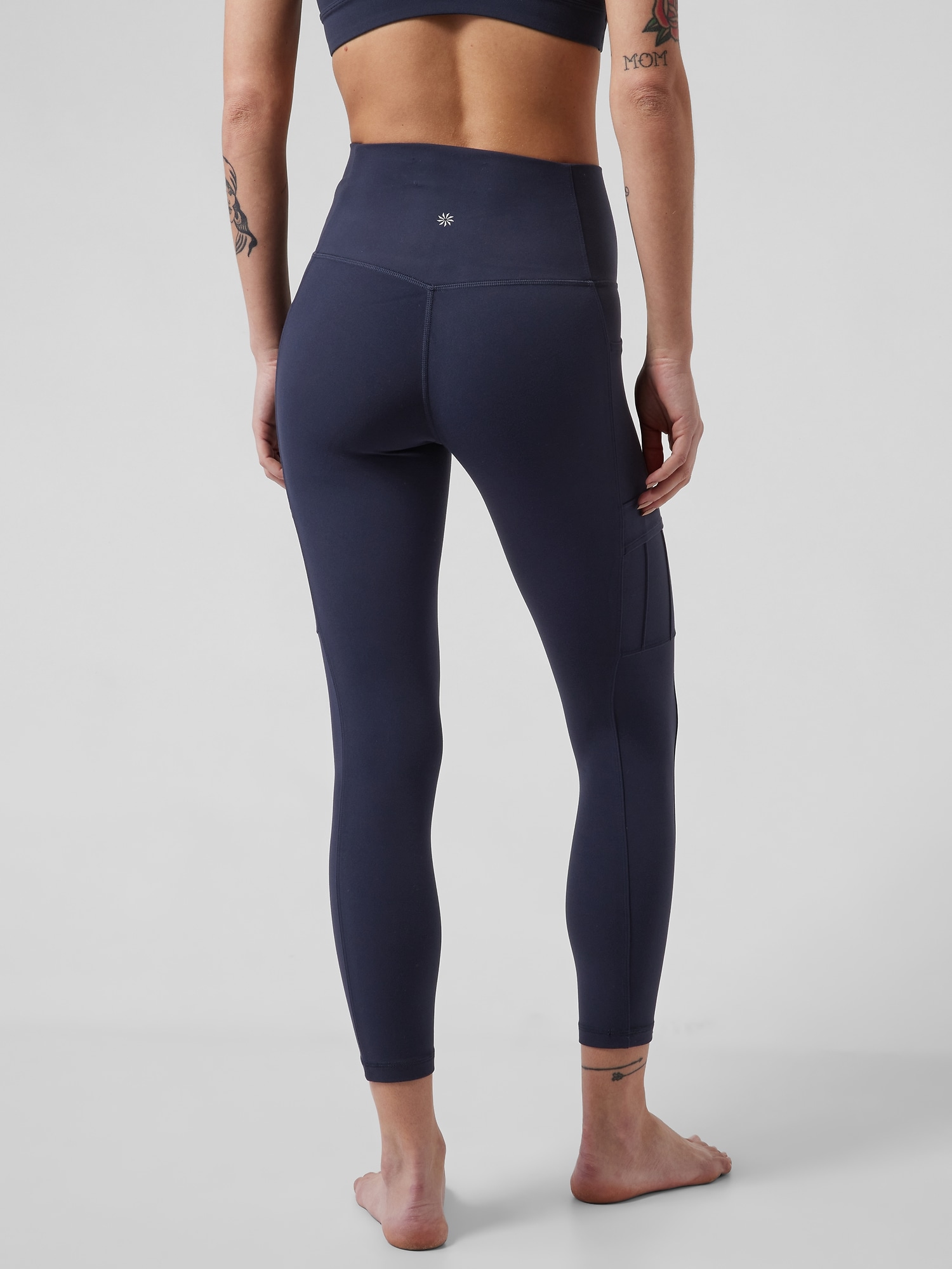 Salutation Cargo 7/8 Tight