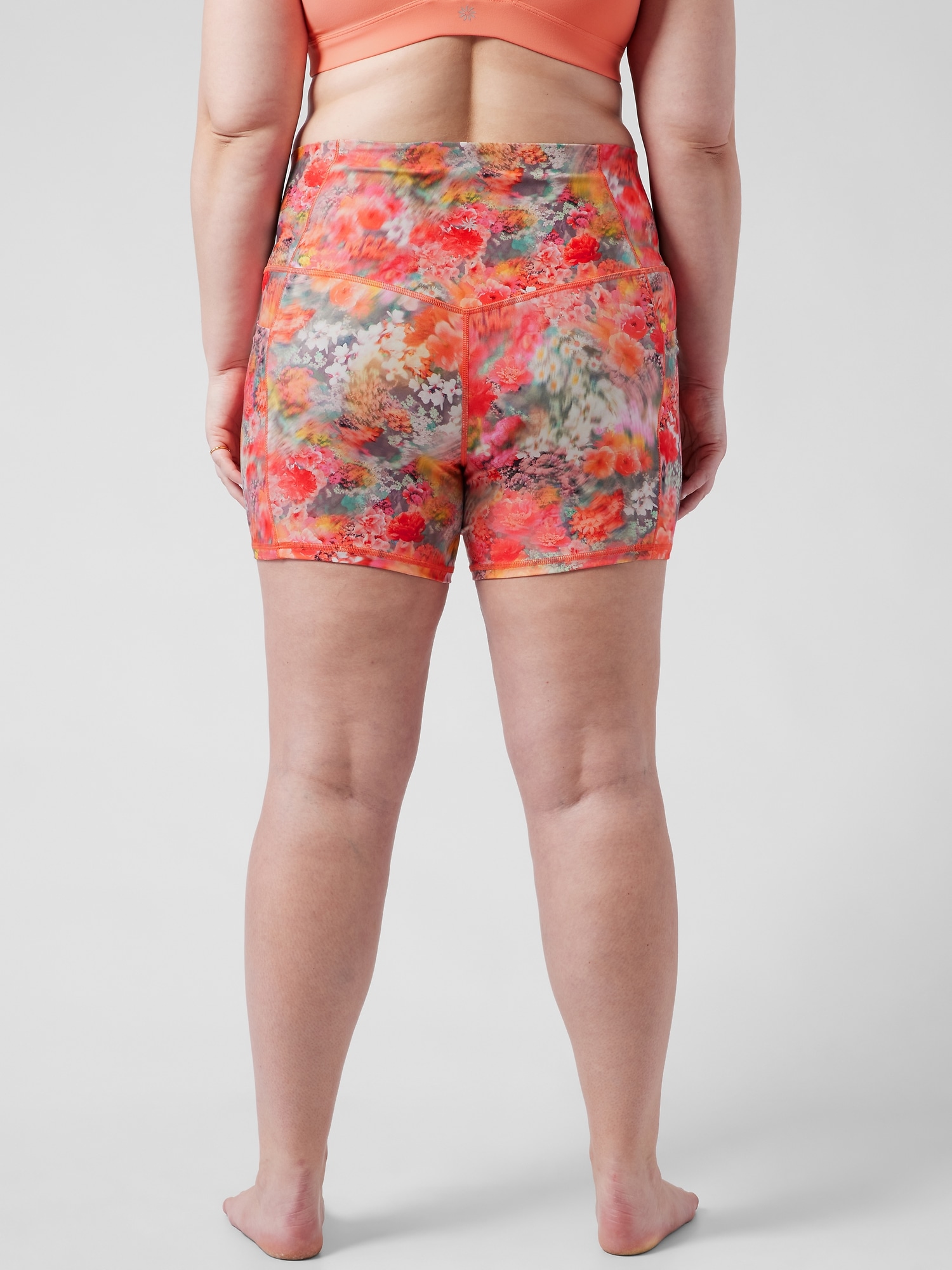 Salutation Stash 5 Short