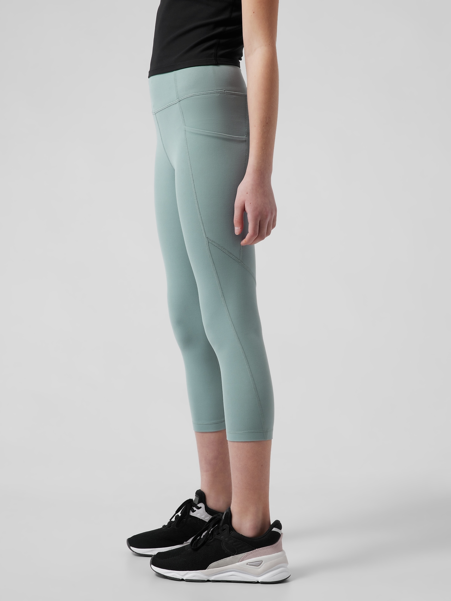 Athleta Girl High Rise Stash Your Treasures Capri