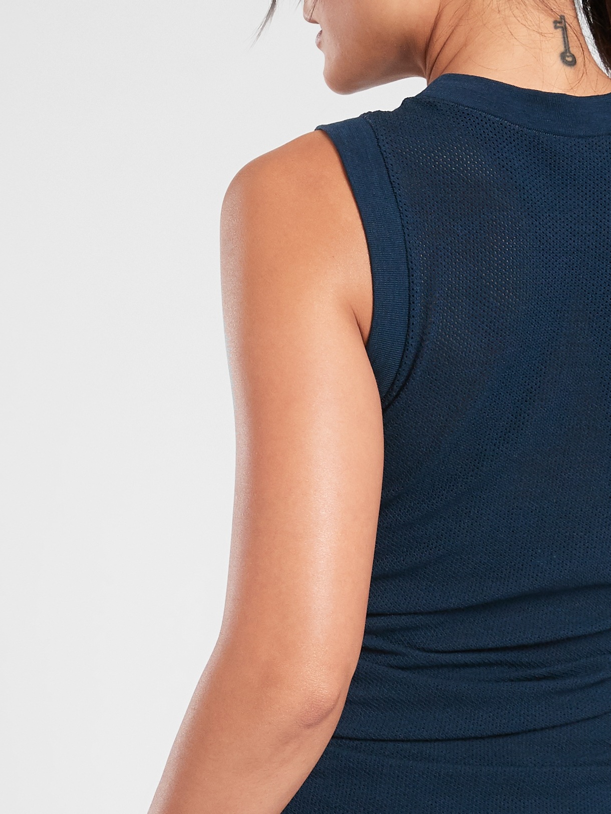 Foresthill Ascent Seamless Tank