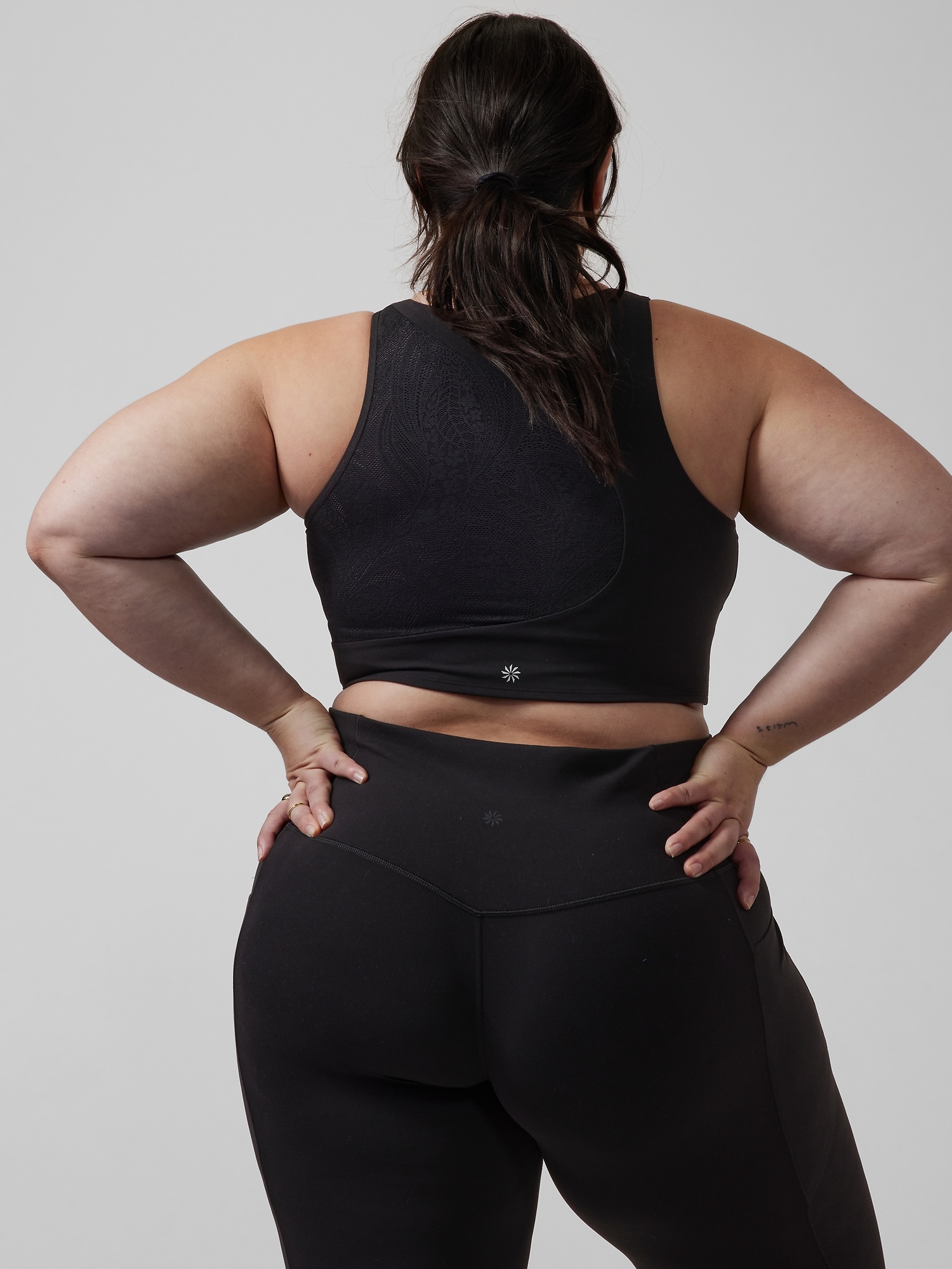 Conscious Lace Crop D